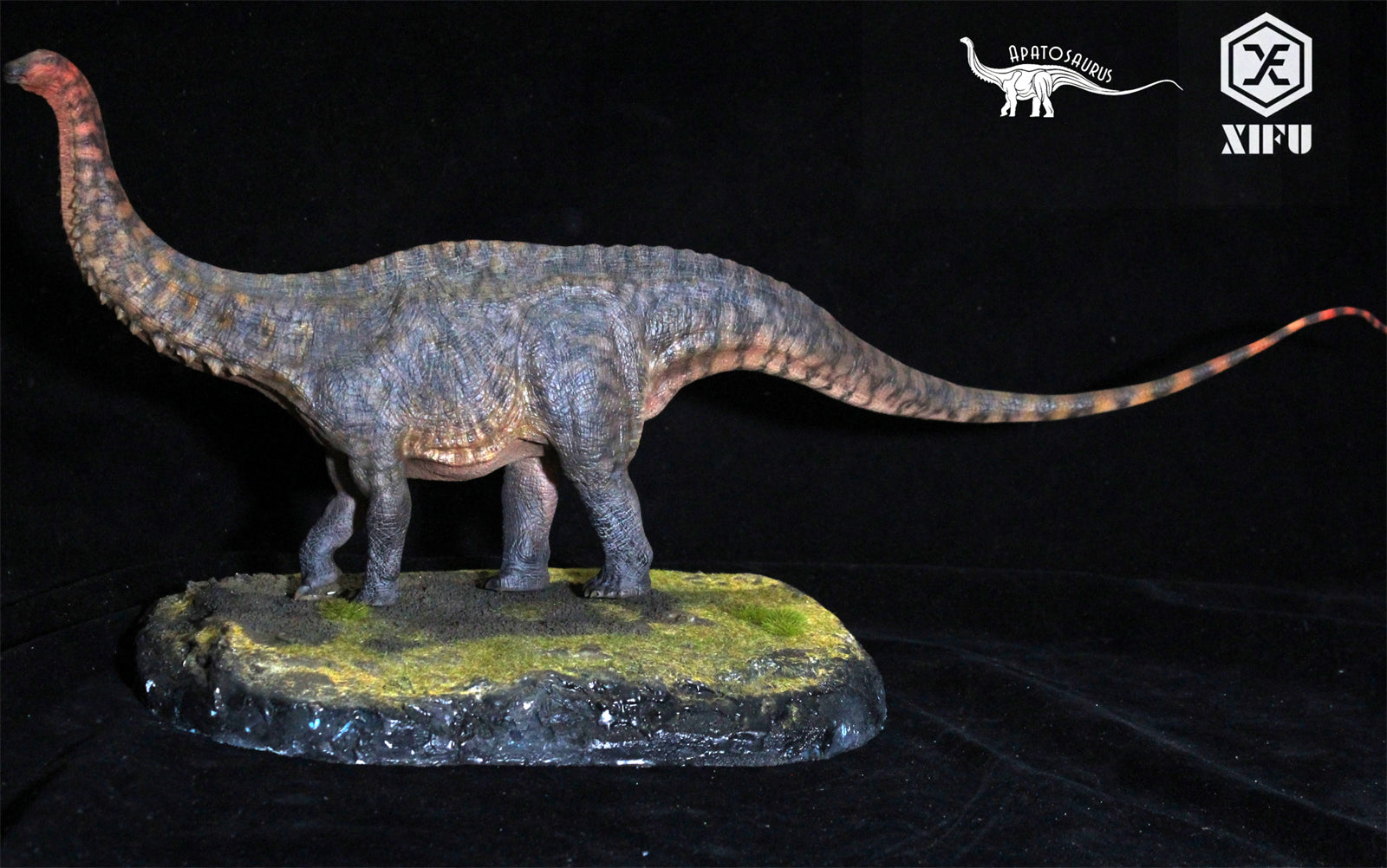 1/35 Scale Apatosaurus Pieck Model Kit