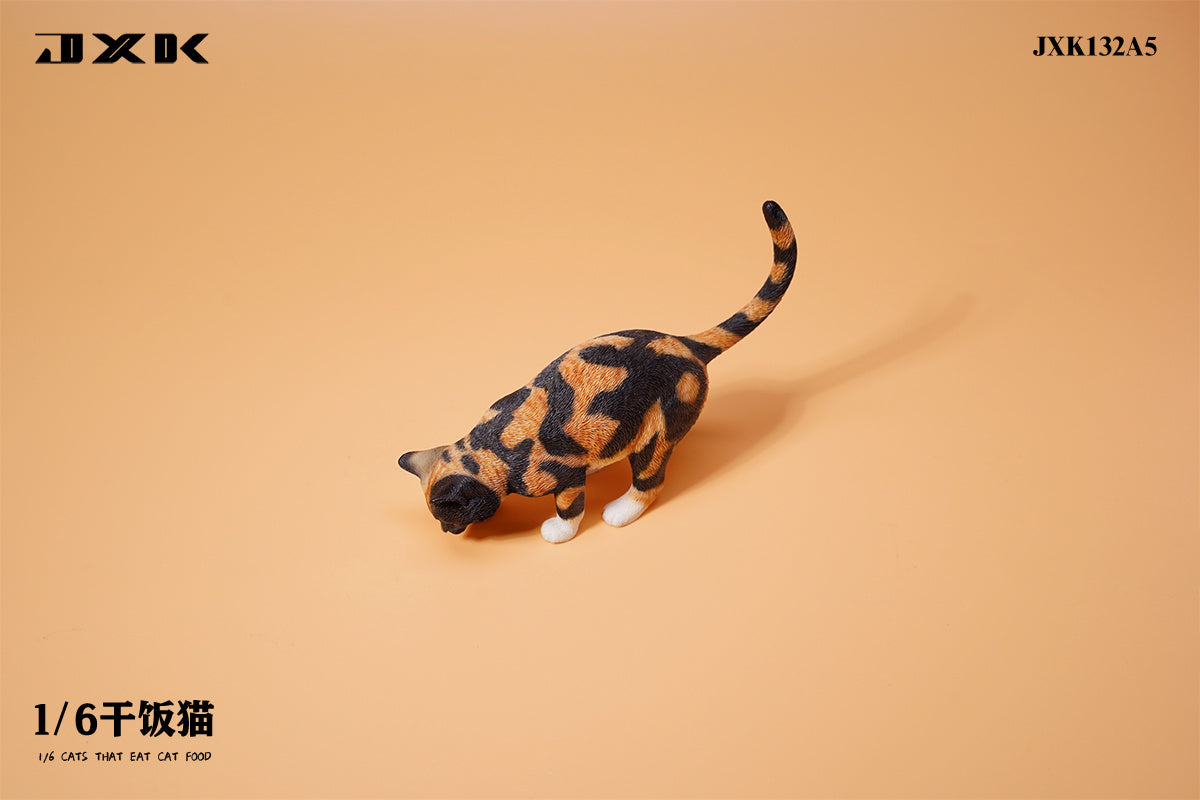 JXK 1/6 Cats That Eat Cat Food Model