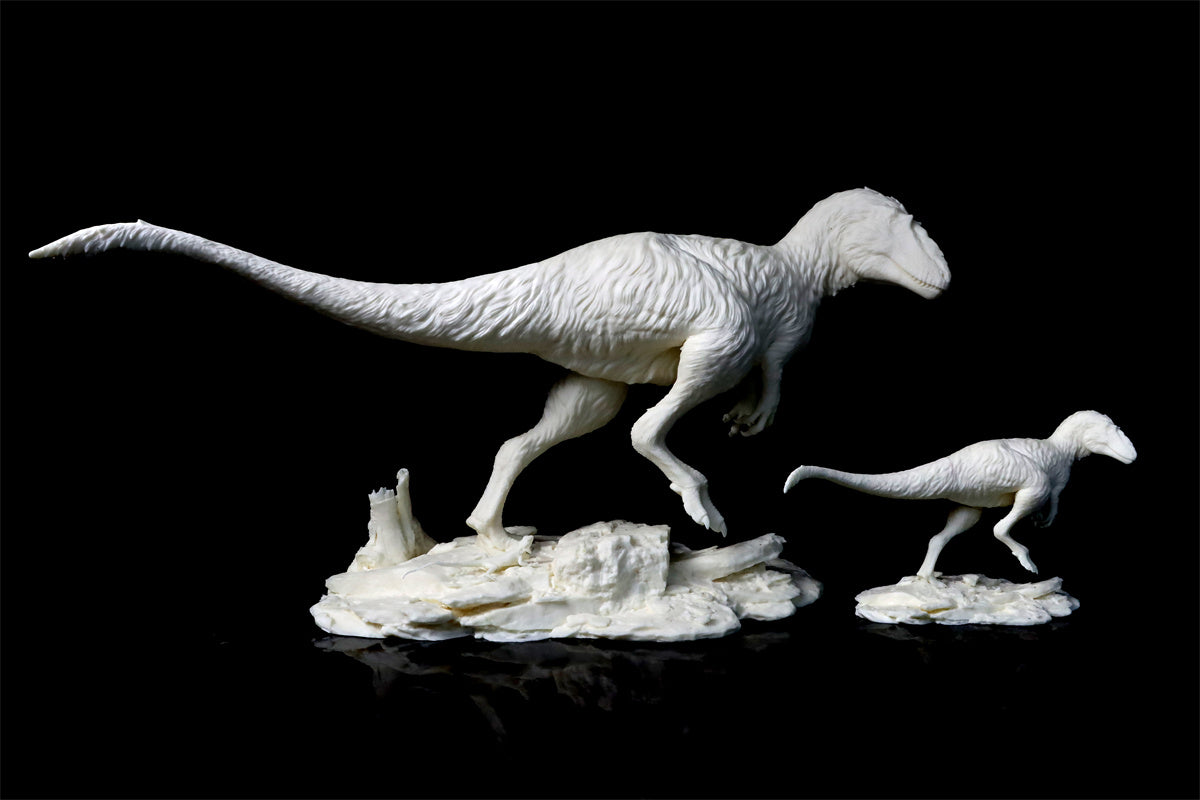 Yutyrannus Scene Statue