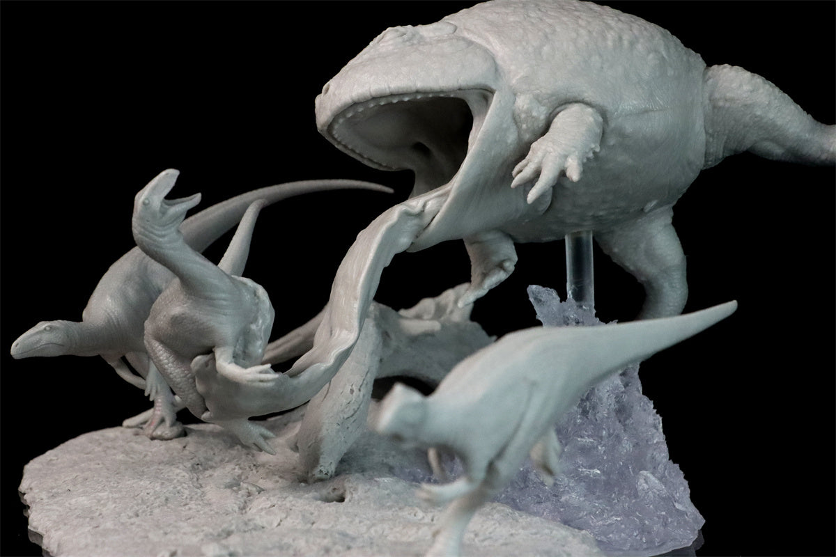 Sensen 1:5 Scale Beelzebufo Masiakasaurus Scene Statue