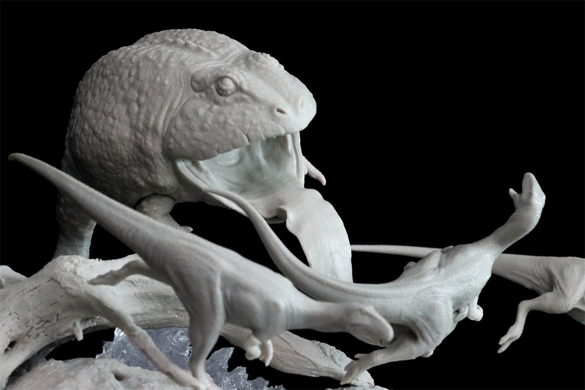 Sensen 1:5 Scale Beelzebufo Masiakasaurus Scene Statue
