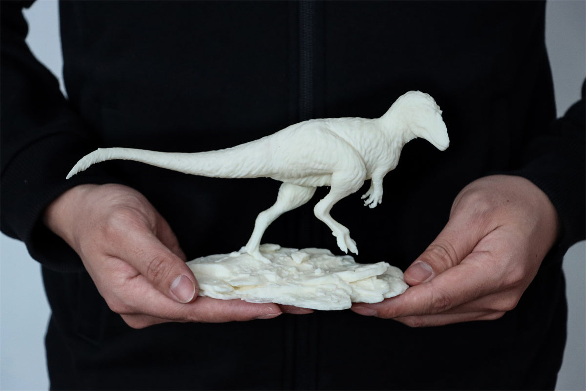 Yutyrannus Scene Statue