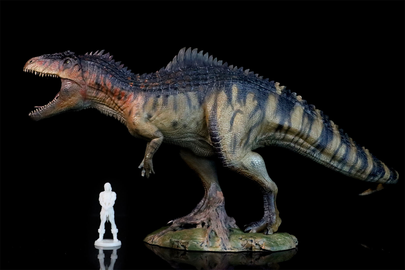 Nanmu Giganotosaurus 2.0 The King of the Border Figure