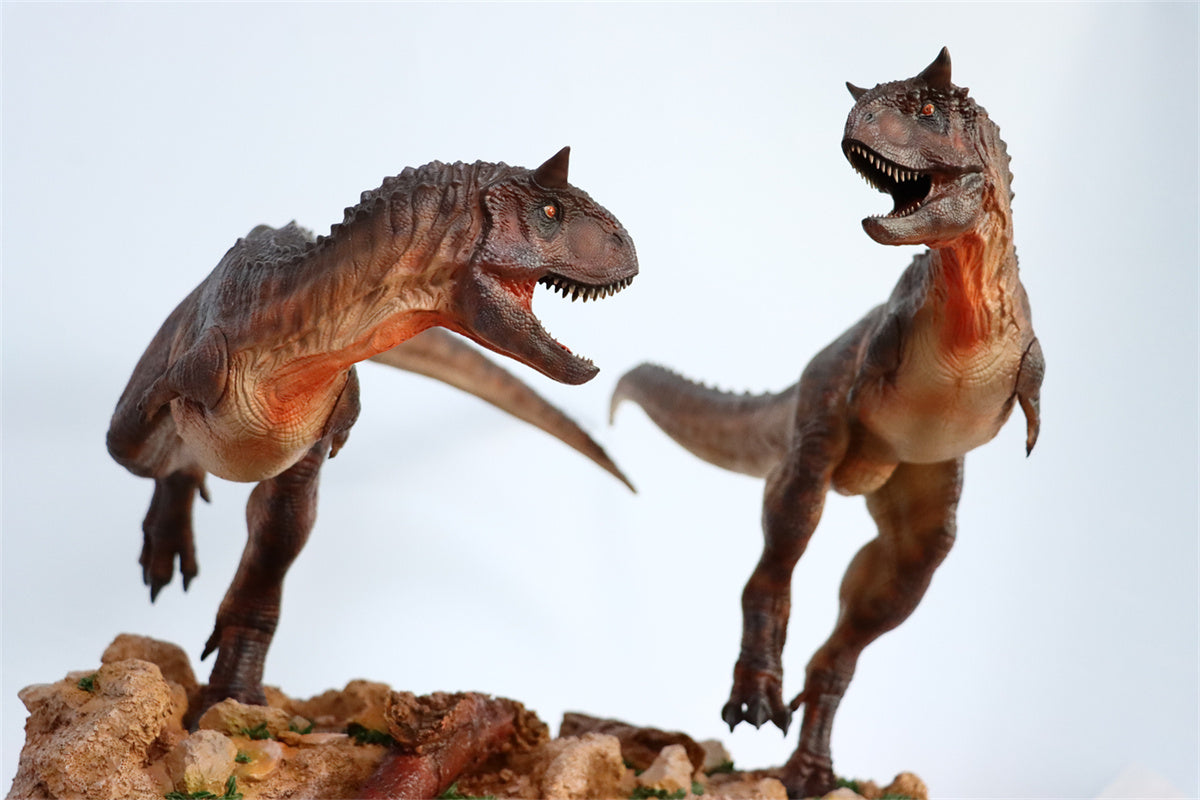 ITOY 1/15 Pair Carnotaurus Statue