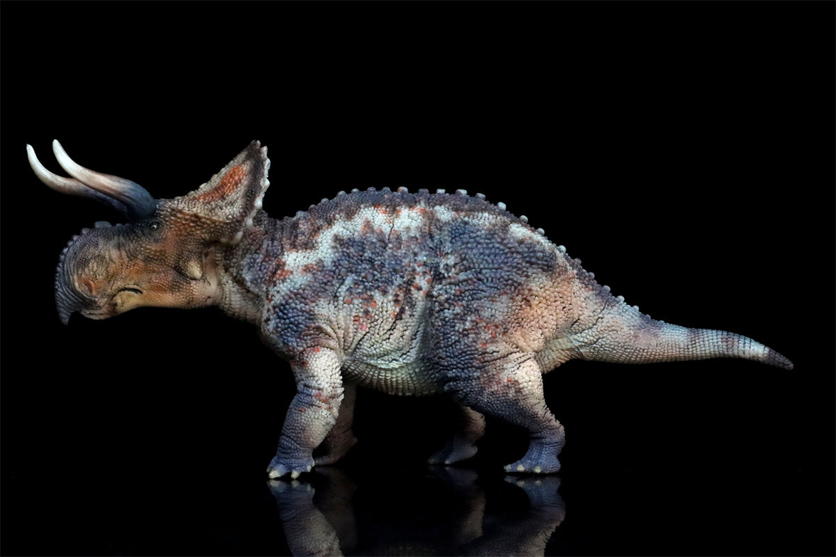 GRTOYS 1:35 Scale Nasutoceratops titusi Model