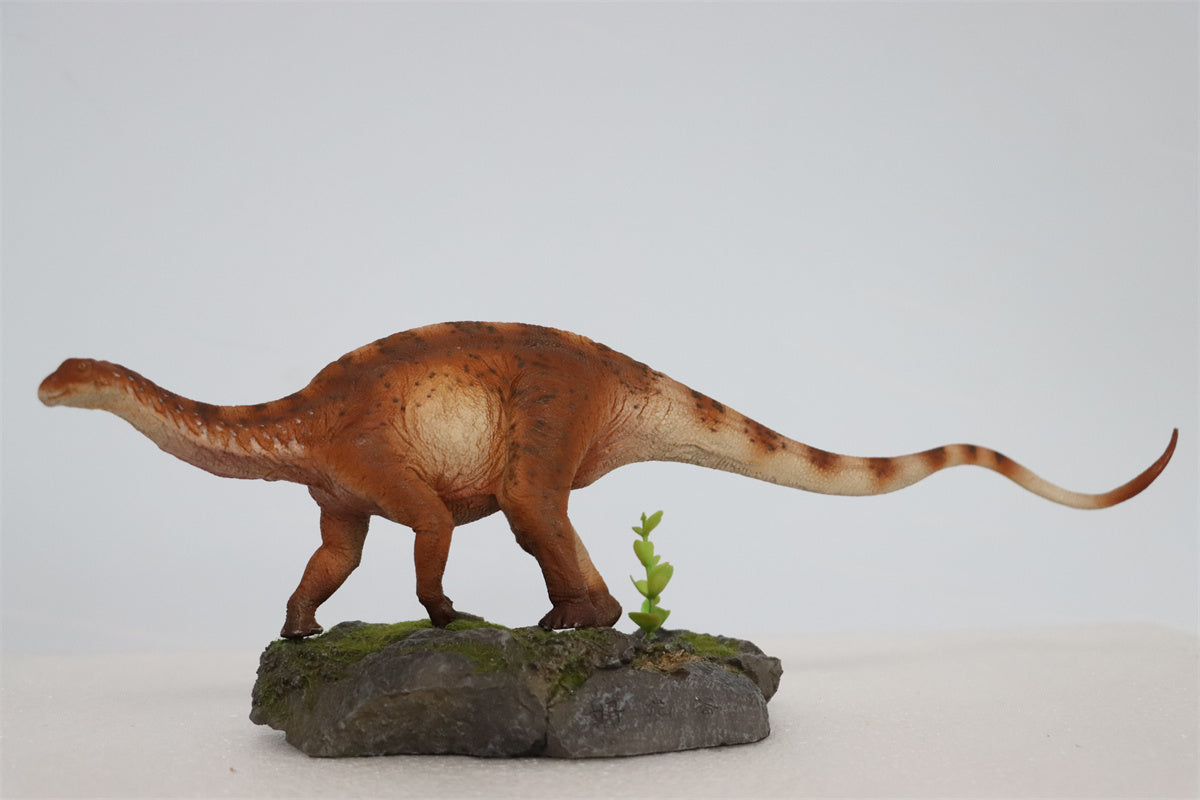 HAOLONGGOOD 1:35 Scale Dicraeosaurus Model