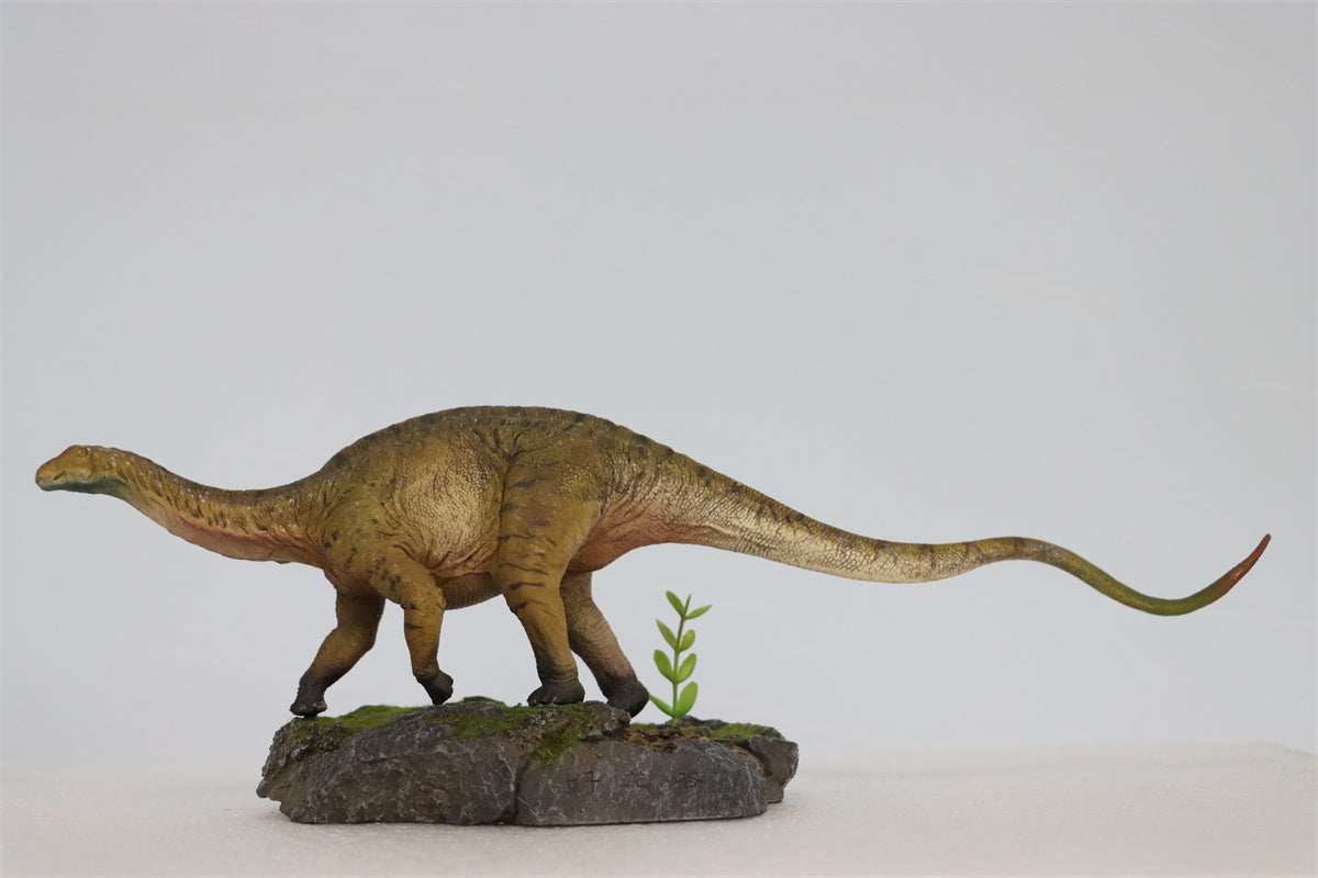 HAOLONGGOOD 1:35 Scale Dicraeosaurus Model