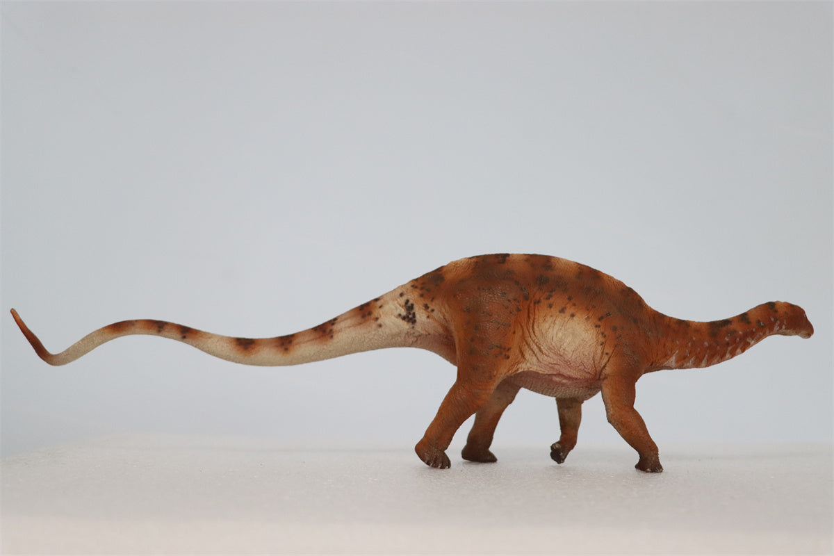 HAOLONGGOOD 1:35 Scale Dicraeosaurus Model