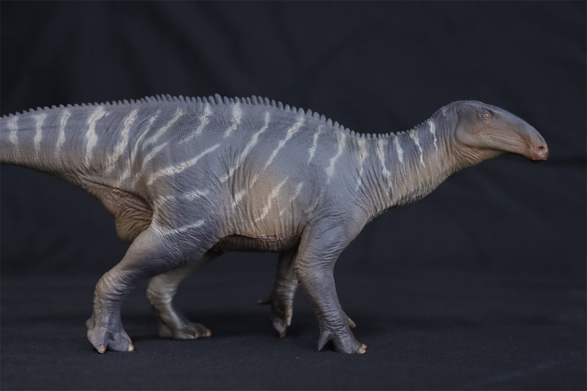 PNSO 1/35 Iguanodon Harvey Model
