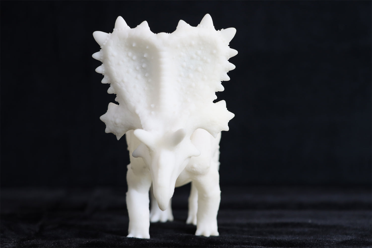 Mercuriceratops Statue