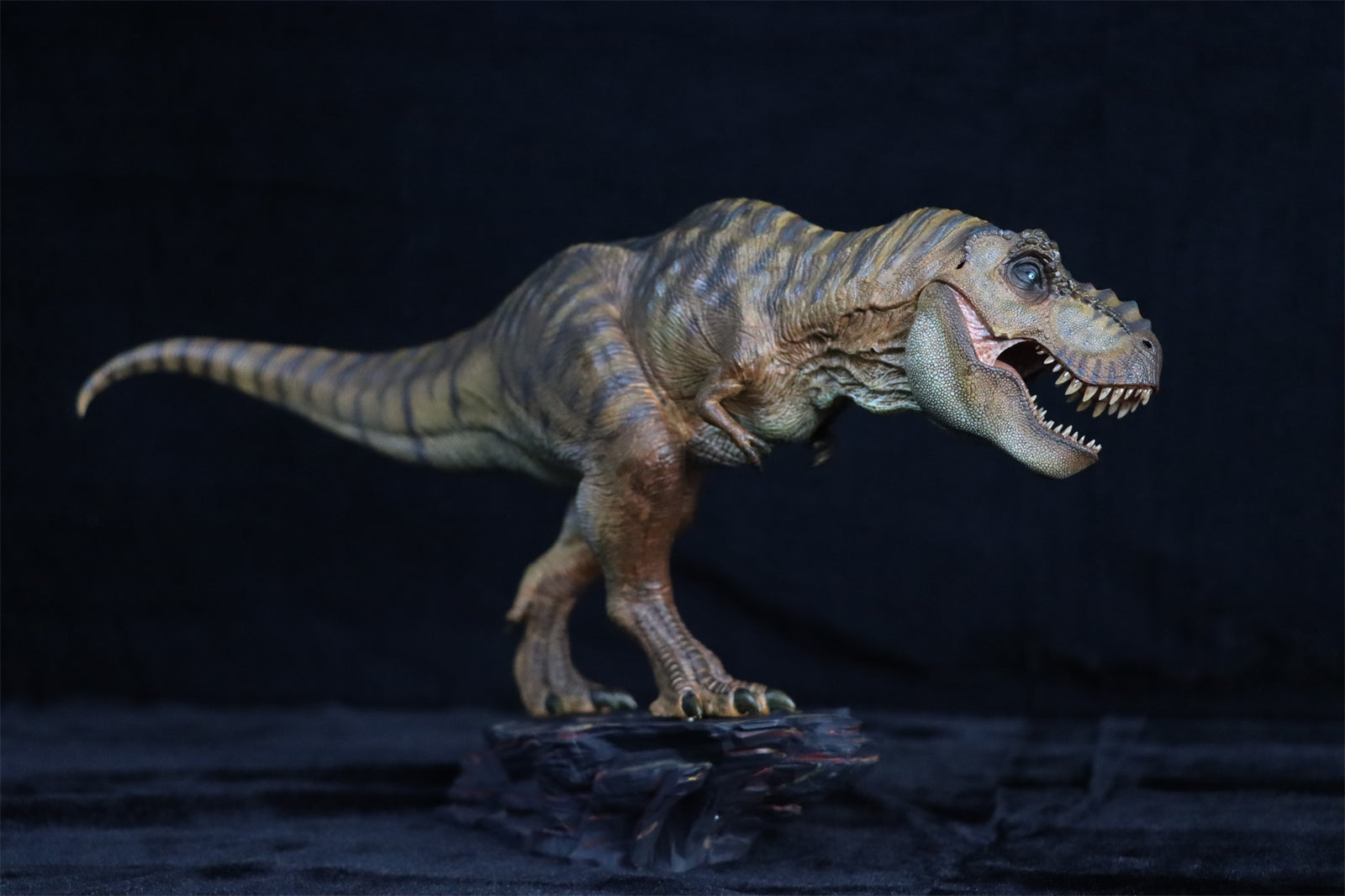 Nanmu T Rex The Once and Future King Figure
