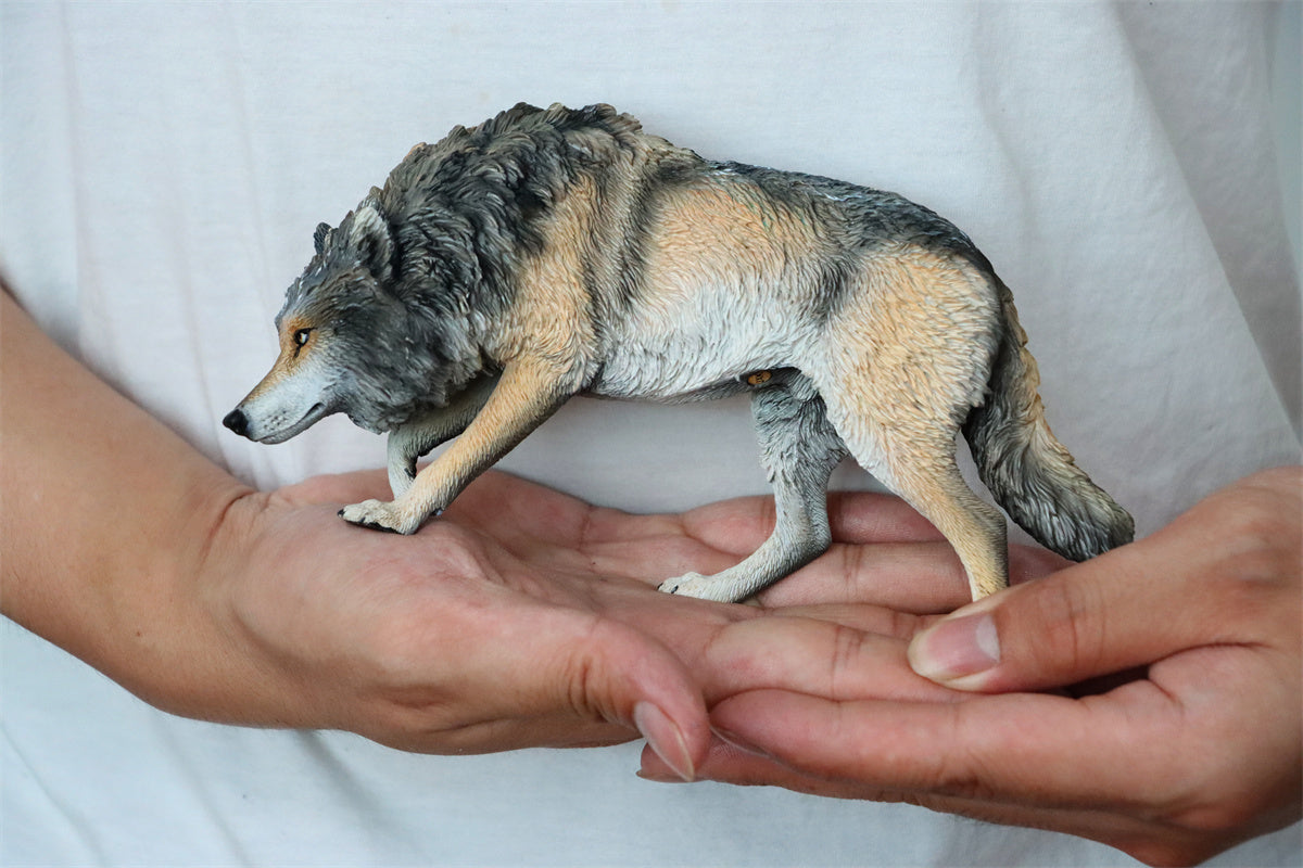 JXK 1/6 North American Gray Wolf Model