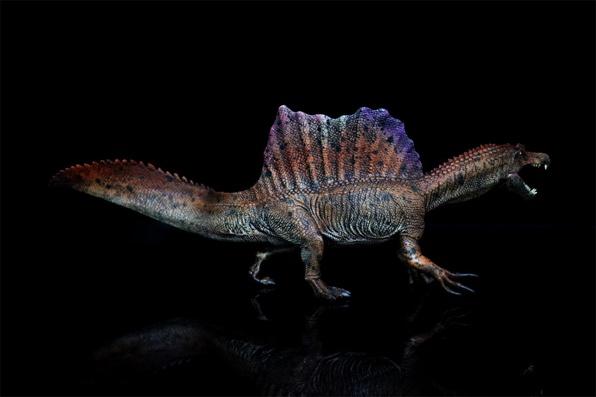 GR x LongGu 1/35 Scientific Spinosaurus Model