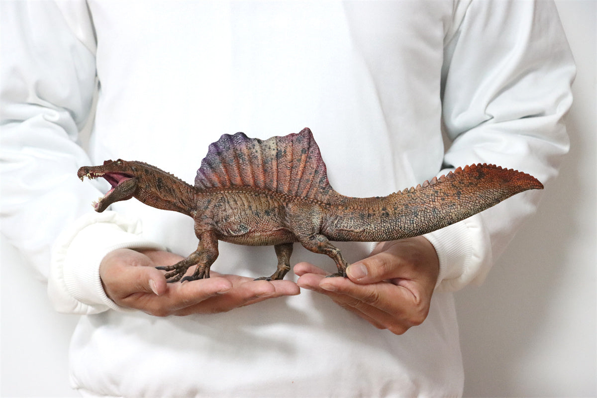 GR x LongGu 1/35 Scientific Spinosaurus Model
