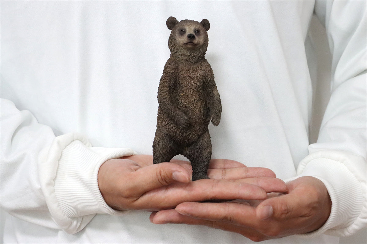 JXK 1/6 Little Brown Bear Model