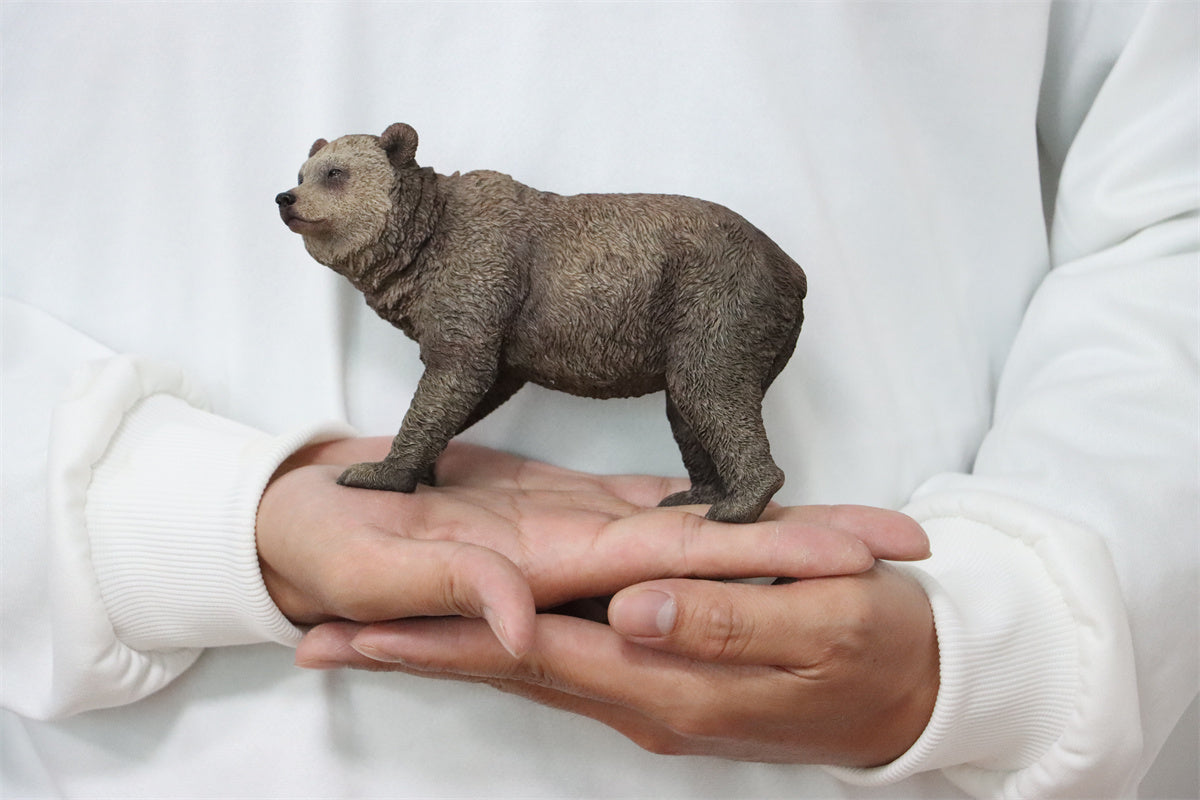 JXK 1/6 Little Brown Bear Model