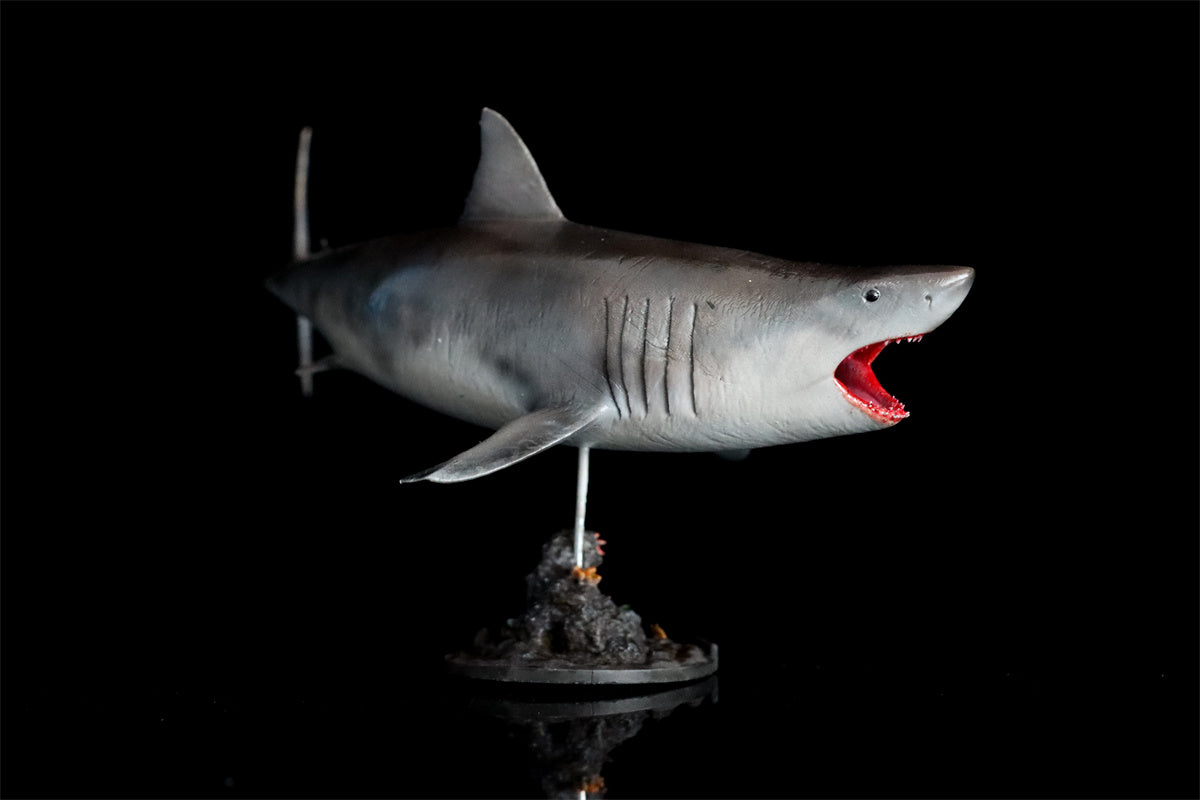 Rheic 1/35 Great White Shark Model