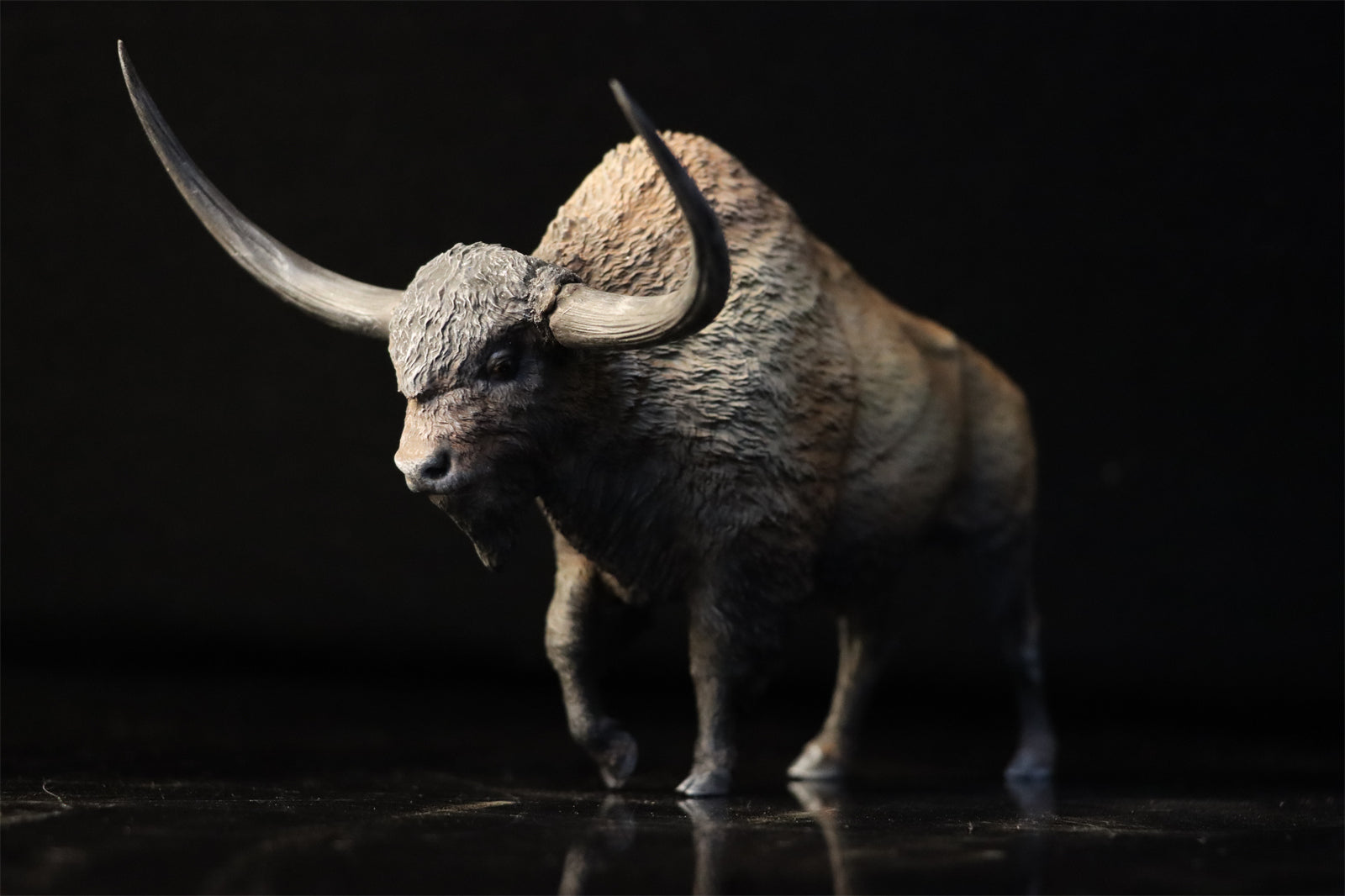 Alex Studio Bison latifrons Model