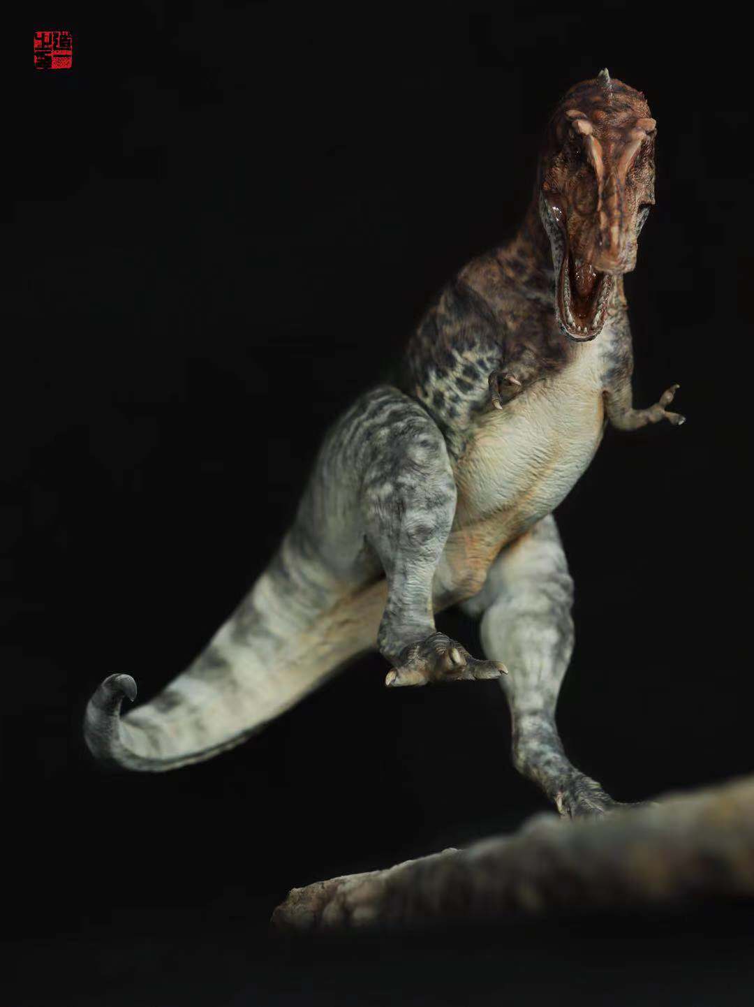 1/18 Daspletosaurus VS Titanoceratops Statue