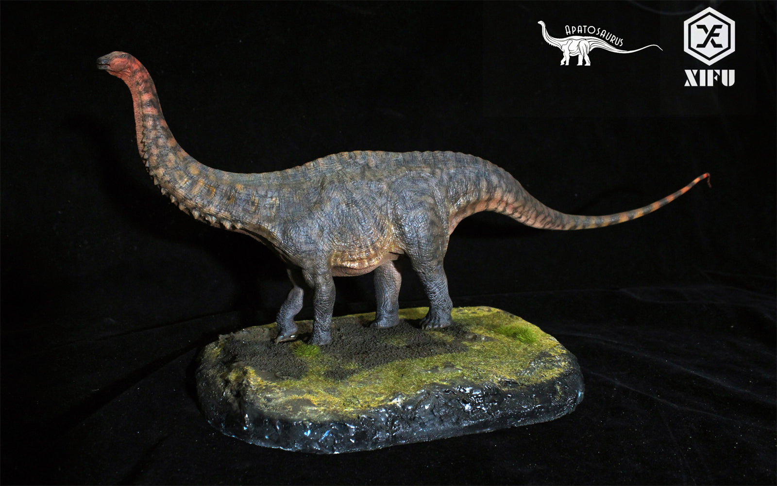 1/35 Scale Apatosaurus Pieck Model Kit