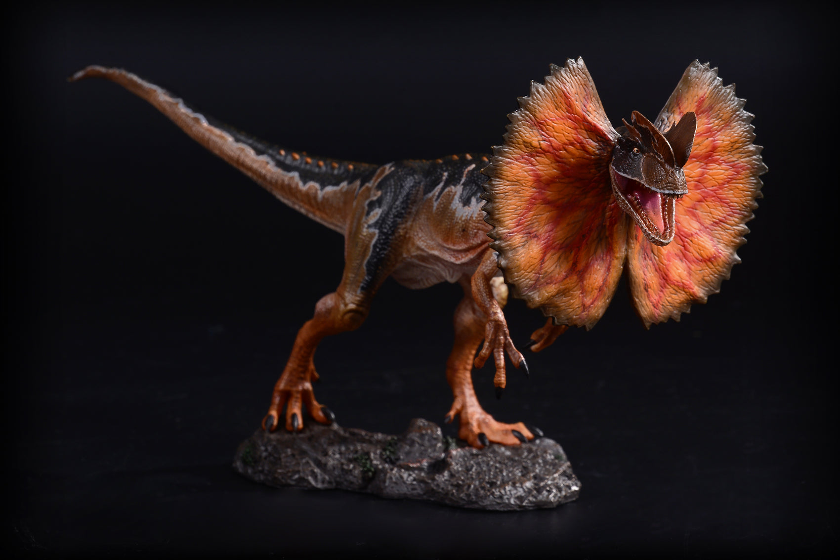 ITOY Resurrection Dilophosaurus Sinensis Model