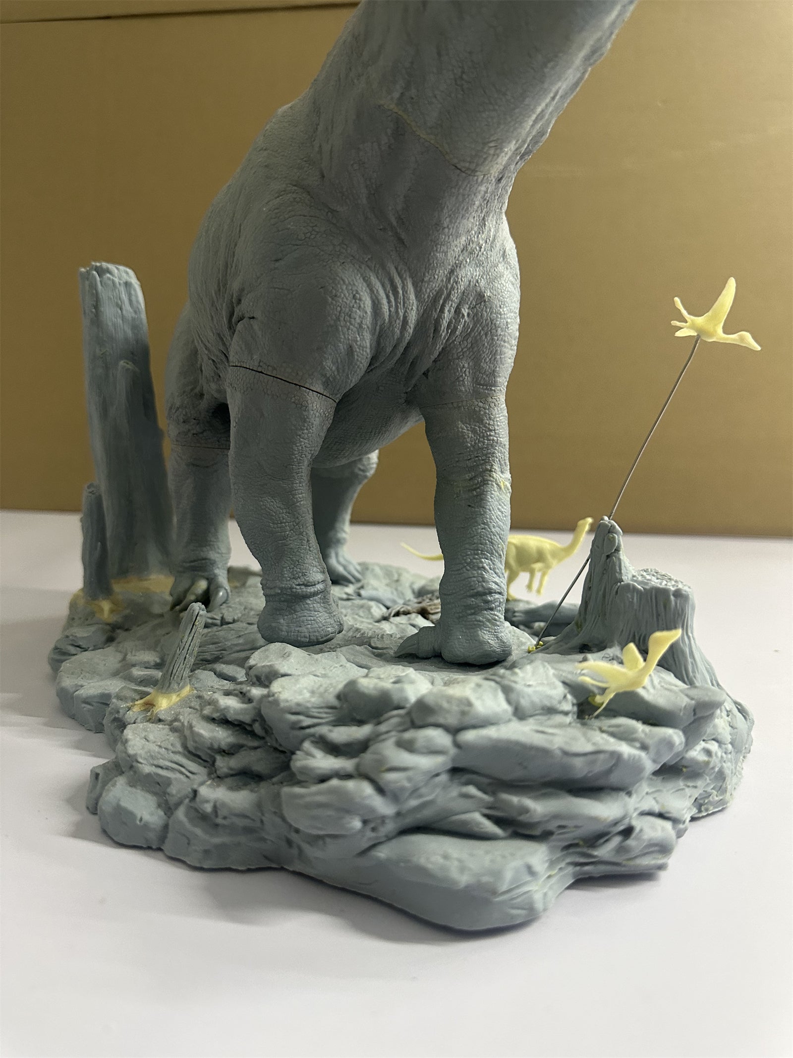 MuSee Studio 1/35 Dreadnoughtus schrani Scene Statue