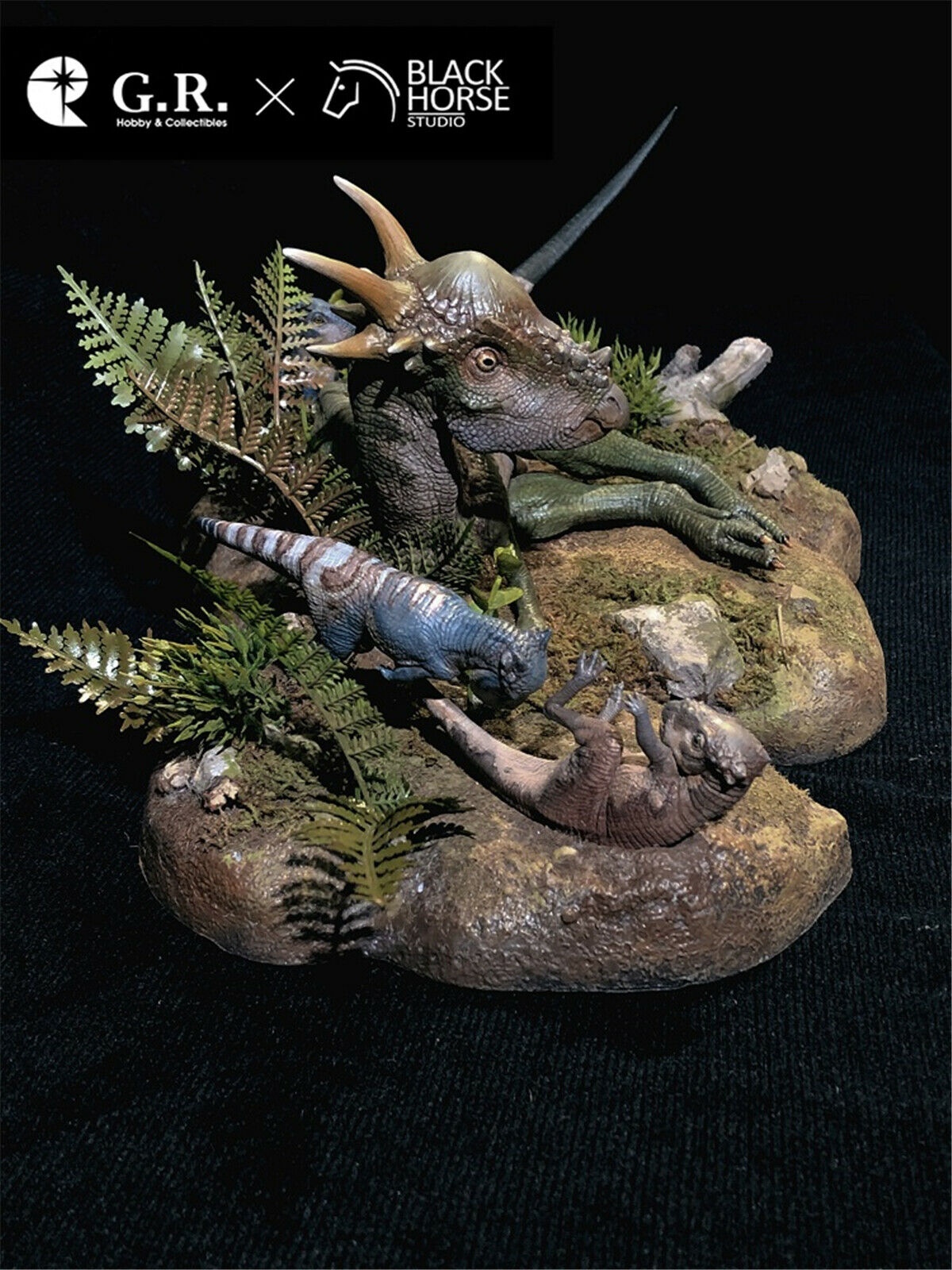 G.R x BLACK HORSE 1/6 Stygimoloch Family Scene GK Statue