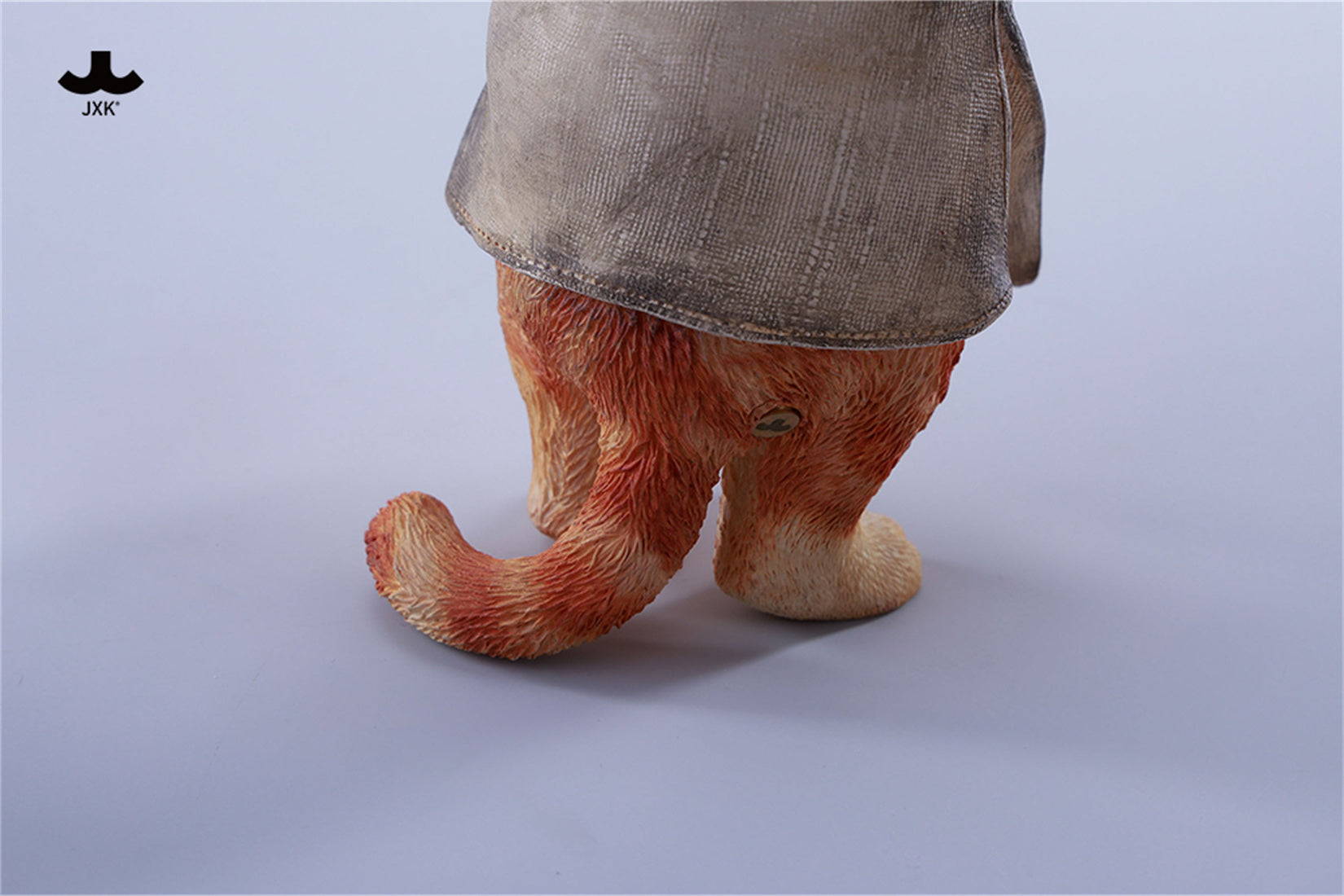 JXK Butcher Cat Model Animal Figure