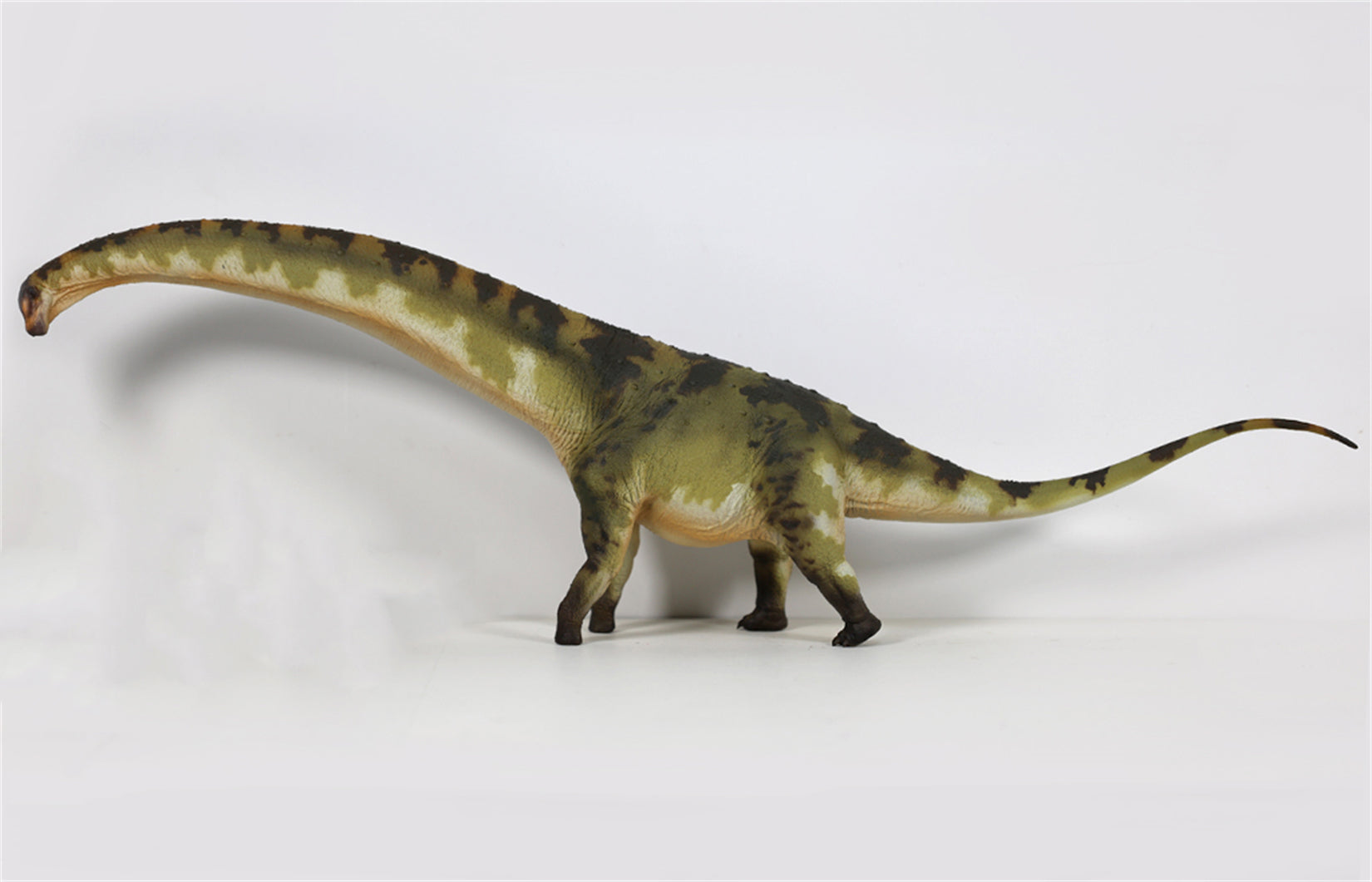 HAOLONGGOOD 1:35 Scale Dreadnoughtus Model