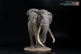 De CLAY Studio African Bush Elephant Scene Statue