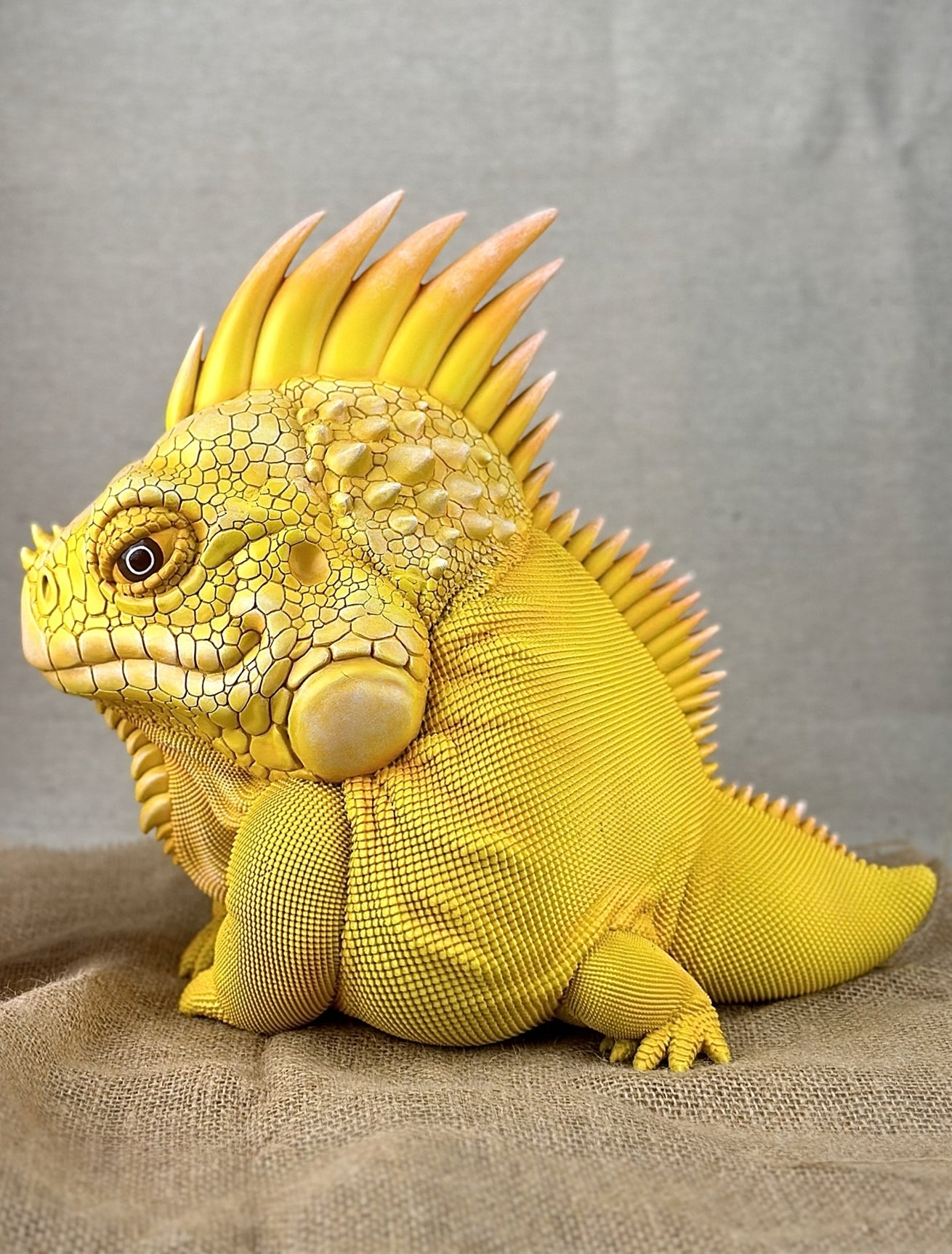 Plus Green Iguana Figure