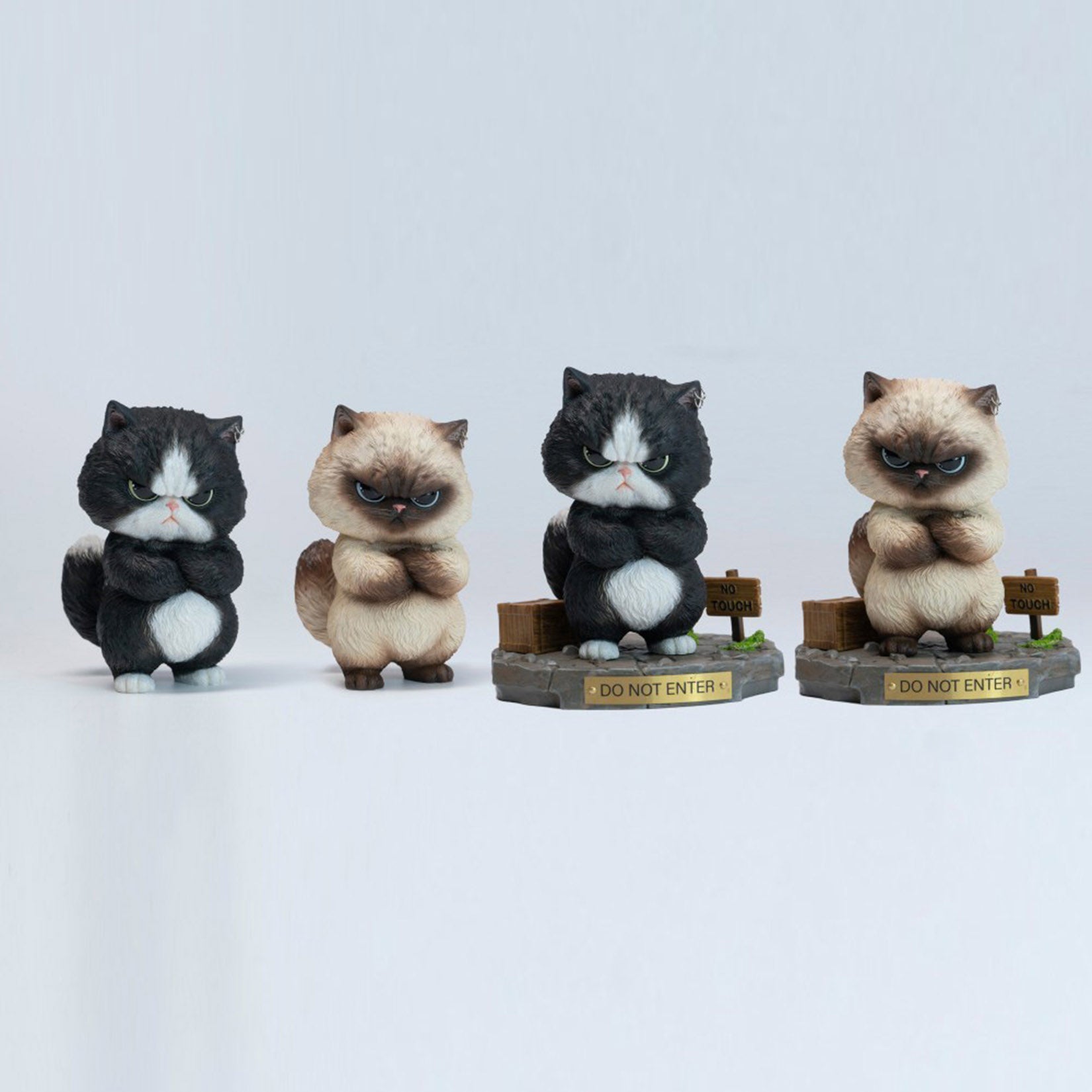 JXK Studio Bengbeng Baba Cat Figurine Ornament