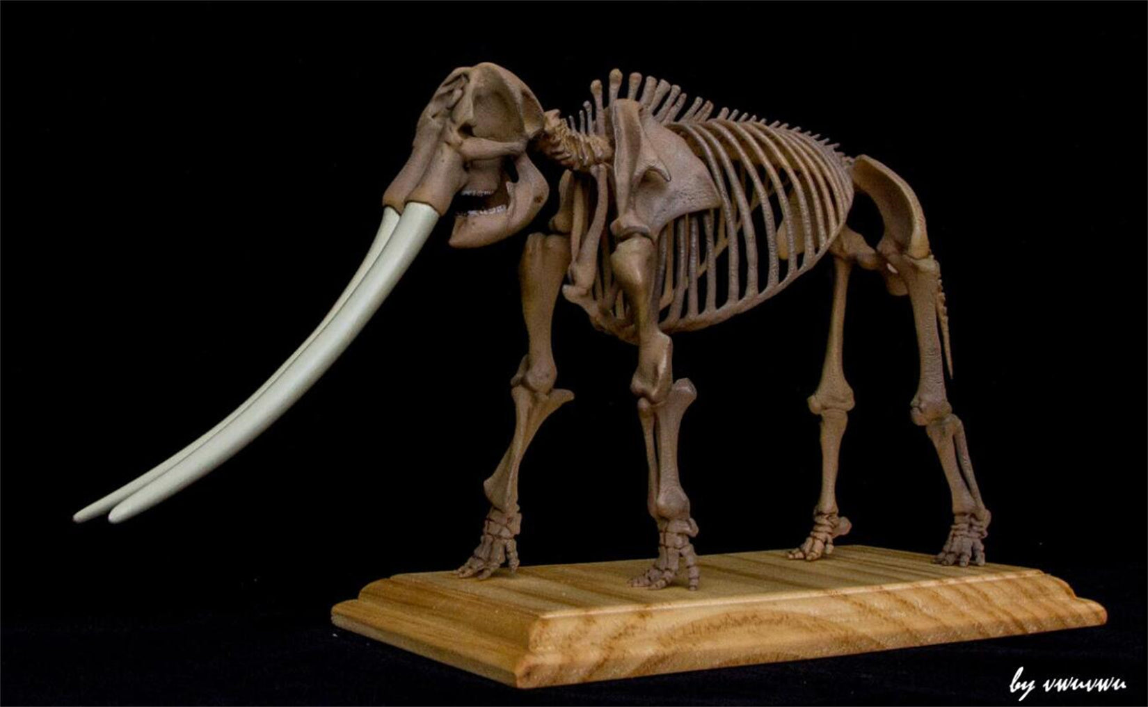 VWUVWU 1/20 Huanghe Flumen Stegodon Skeleton Model