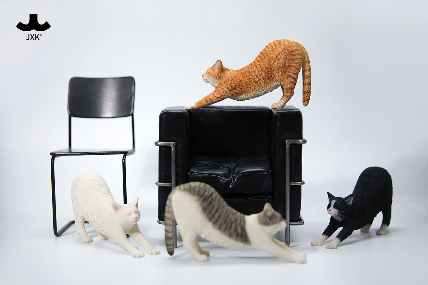 JXK 1/6 Stretching Cat Model