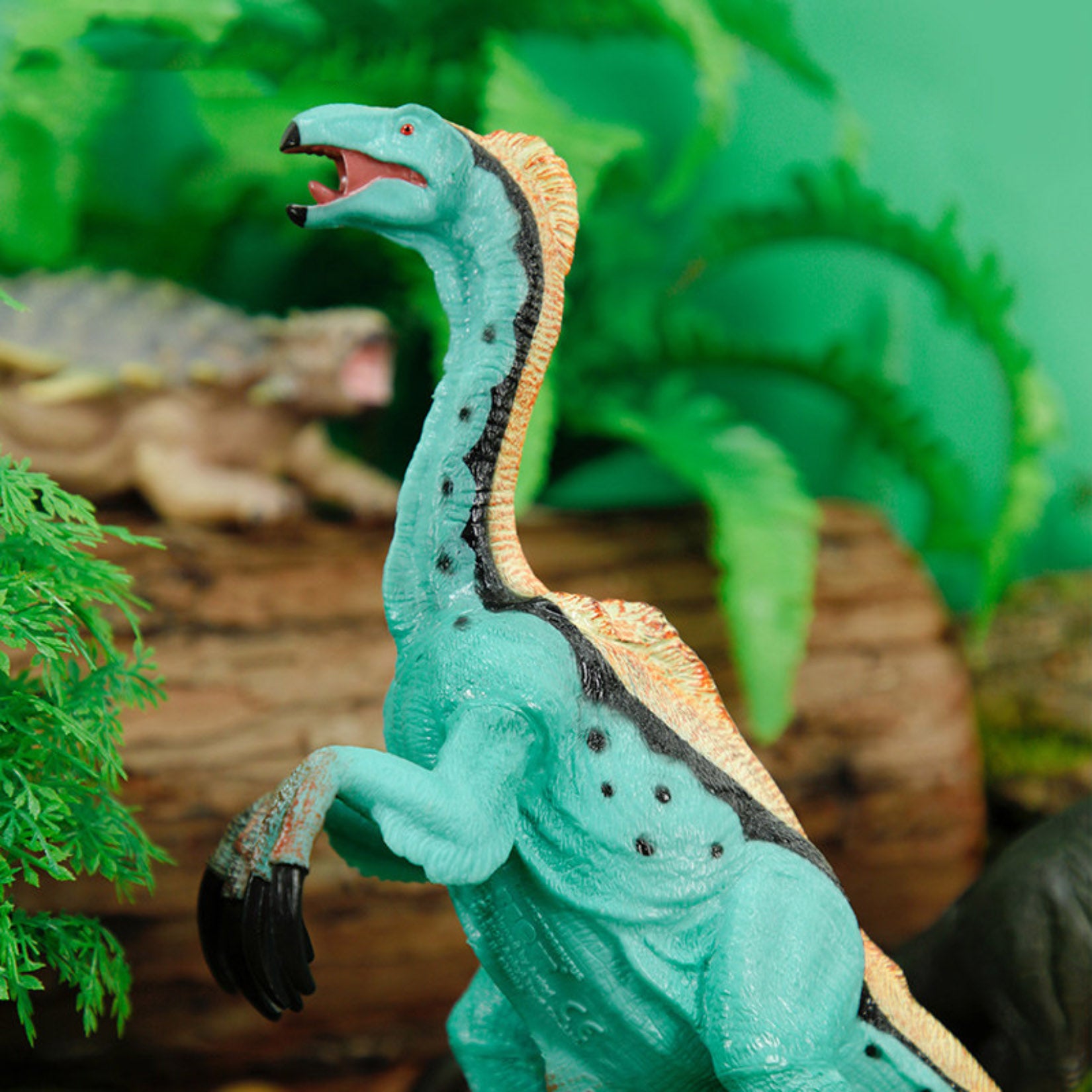 RECUR Therizinosaurus Model