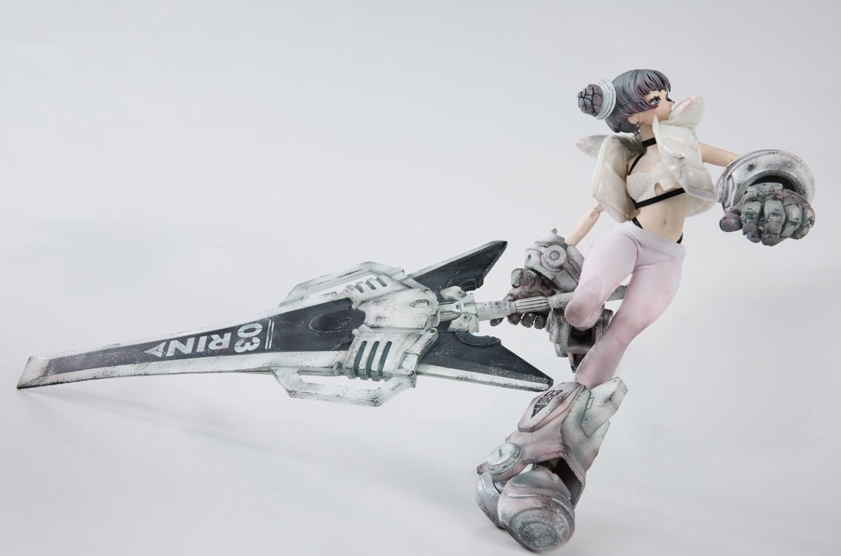 1: 6 Scale Beautiful Chemistry Doll