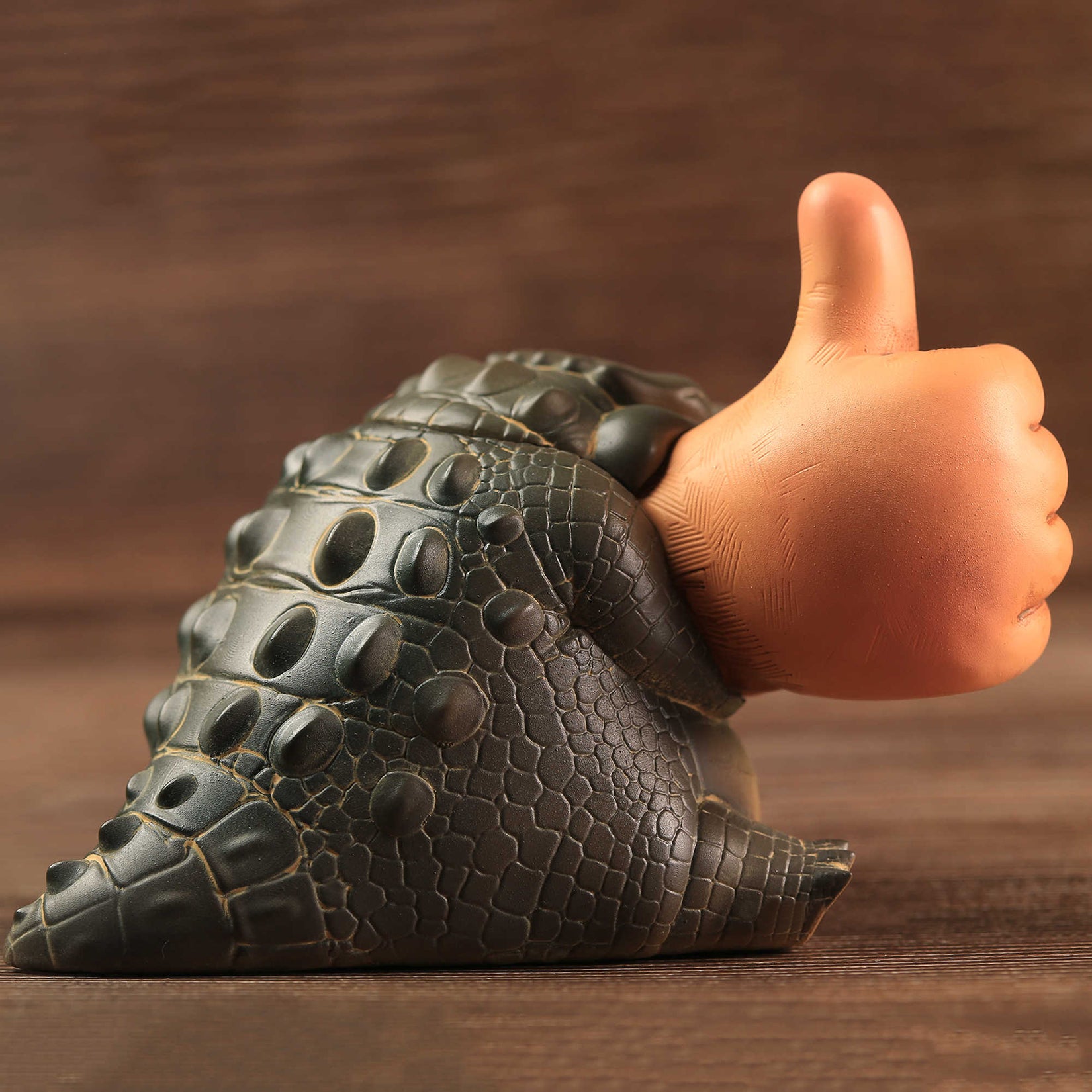 RBEN STUDIO  Snap the Alligator Model