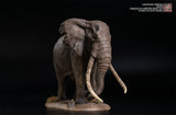 De CLAY Studio African Bush Elephant Scene Statue