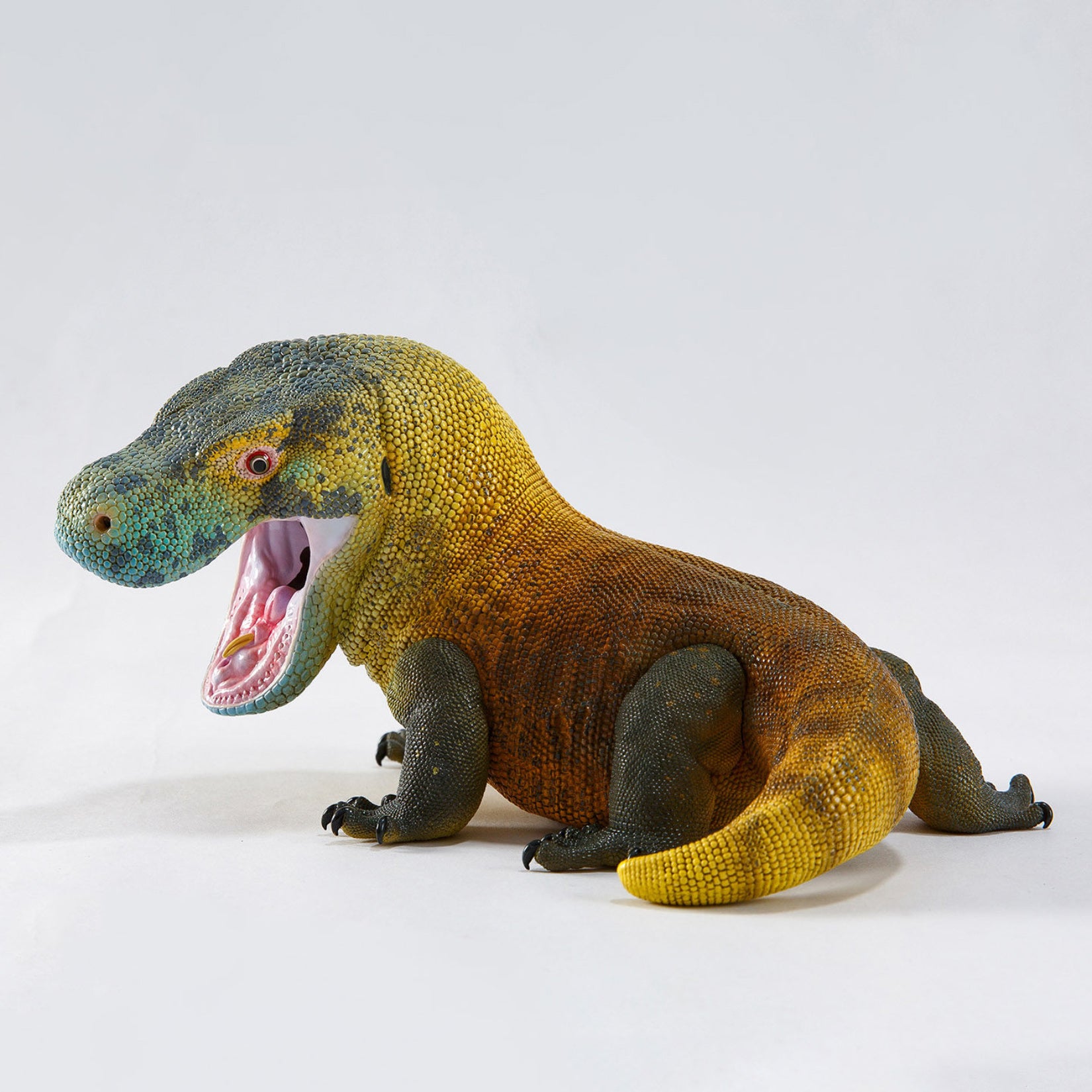 Animal Heavenly Body  Plus Komodo Monitor Lizard Figurine