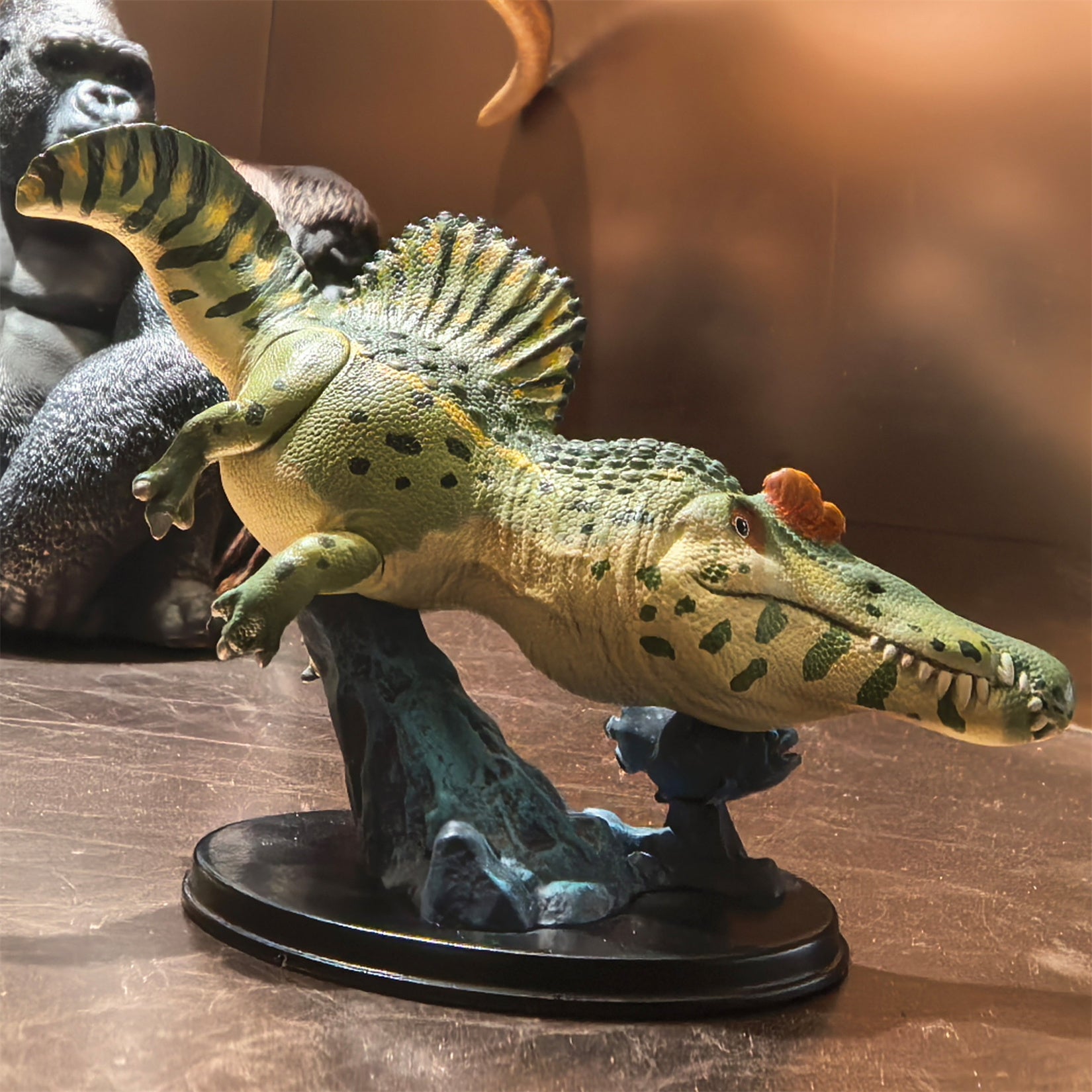Animal Heavenly Body  Spinosaurus Model Collector