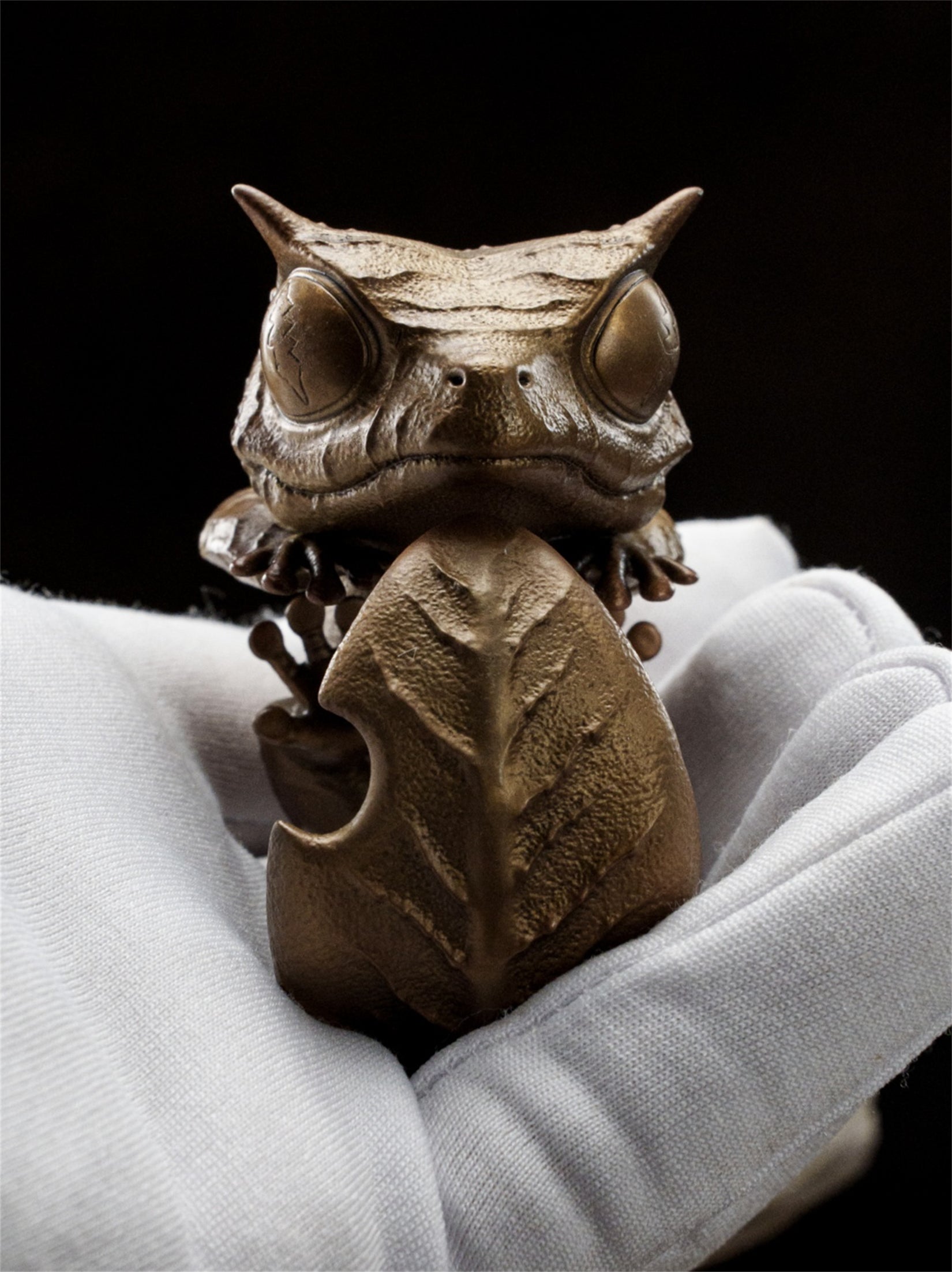 BOWUZHI Studio Leaf-Tailed Gecko Bronze Sculpture