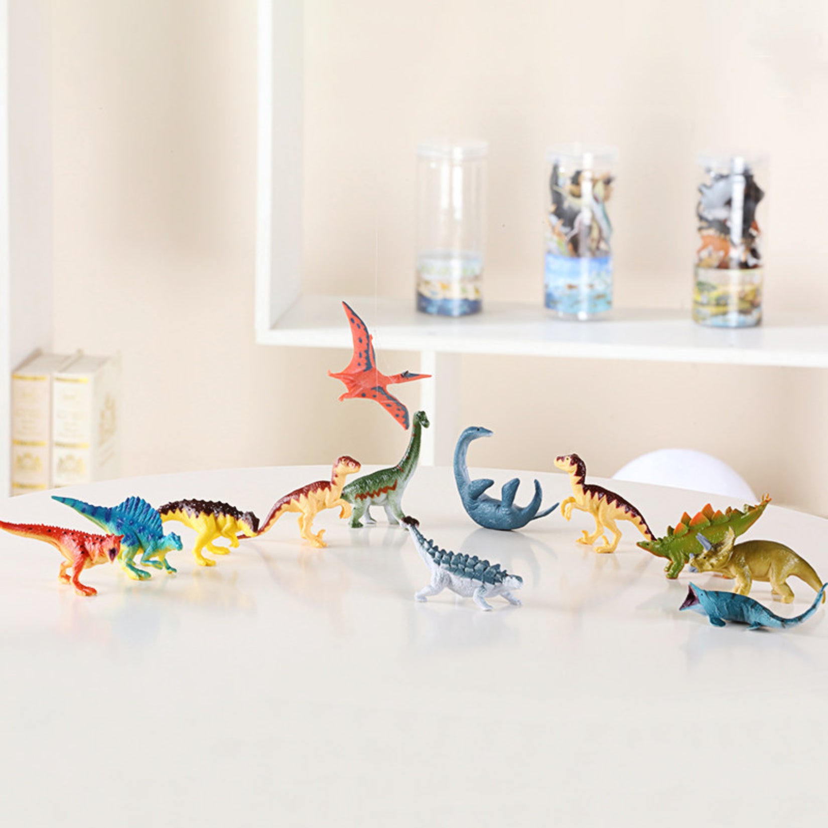 RECUR 6Pcs Wildlife Mini Prehistoric Animal Set Model
