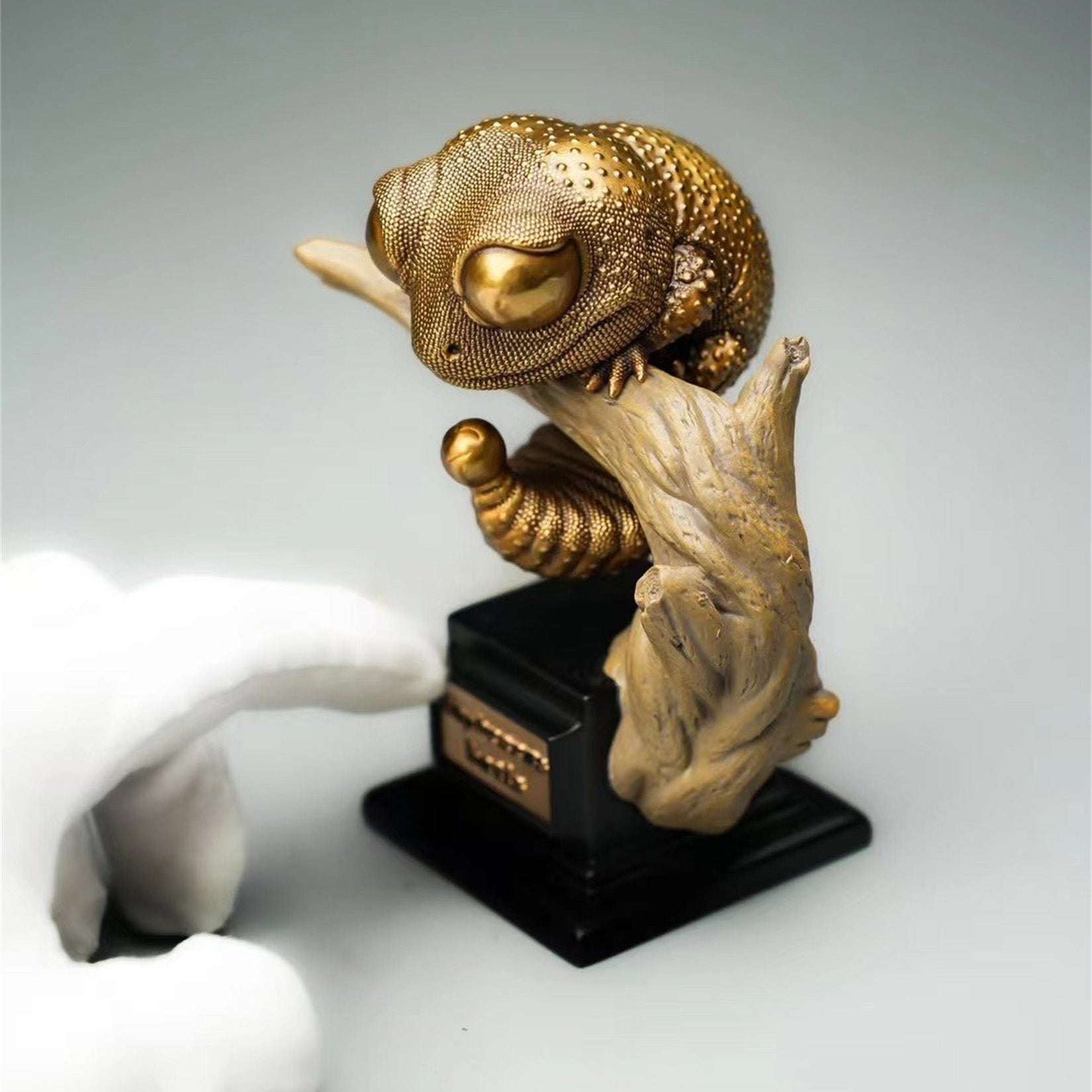 BOWUZHI Studio Bronze Gecko Figurines