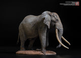 De CLAY Studio African Bush Elephant Scene Statue