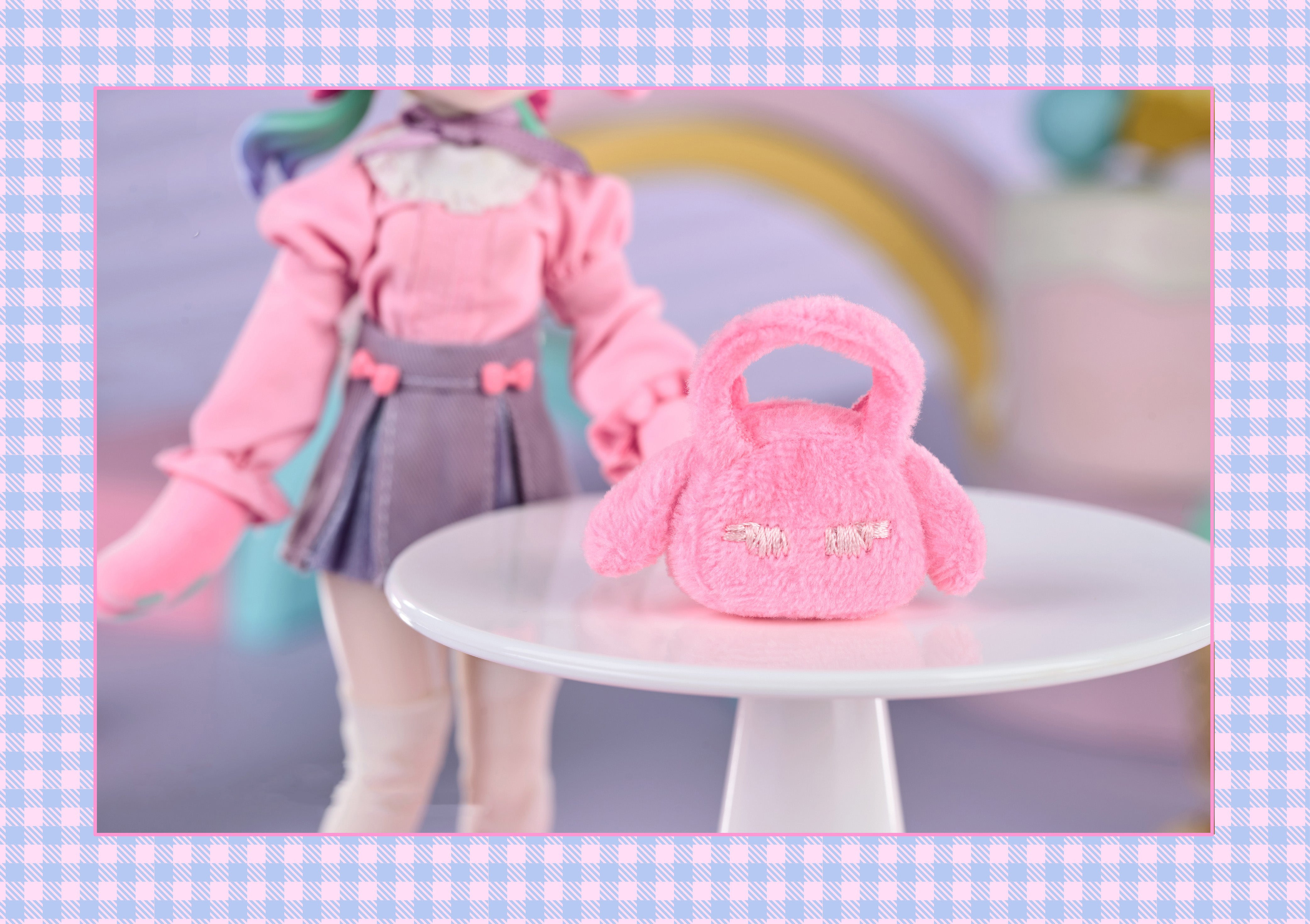 Eve Lynna Fluffy Bunny MJD Action Figure