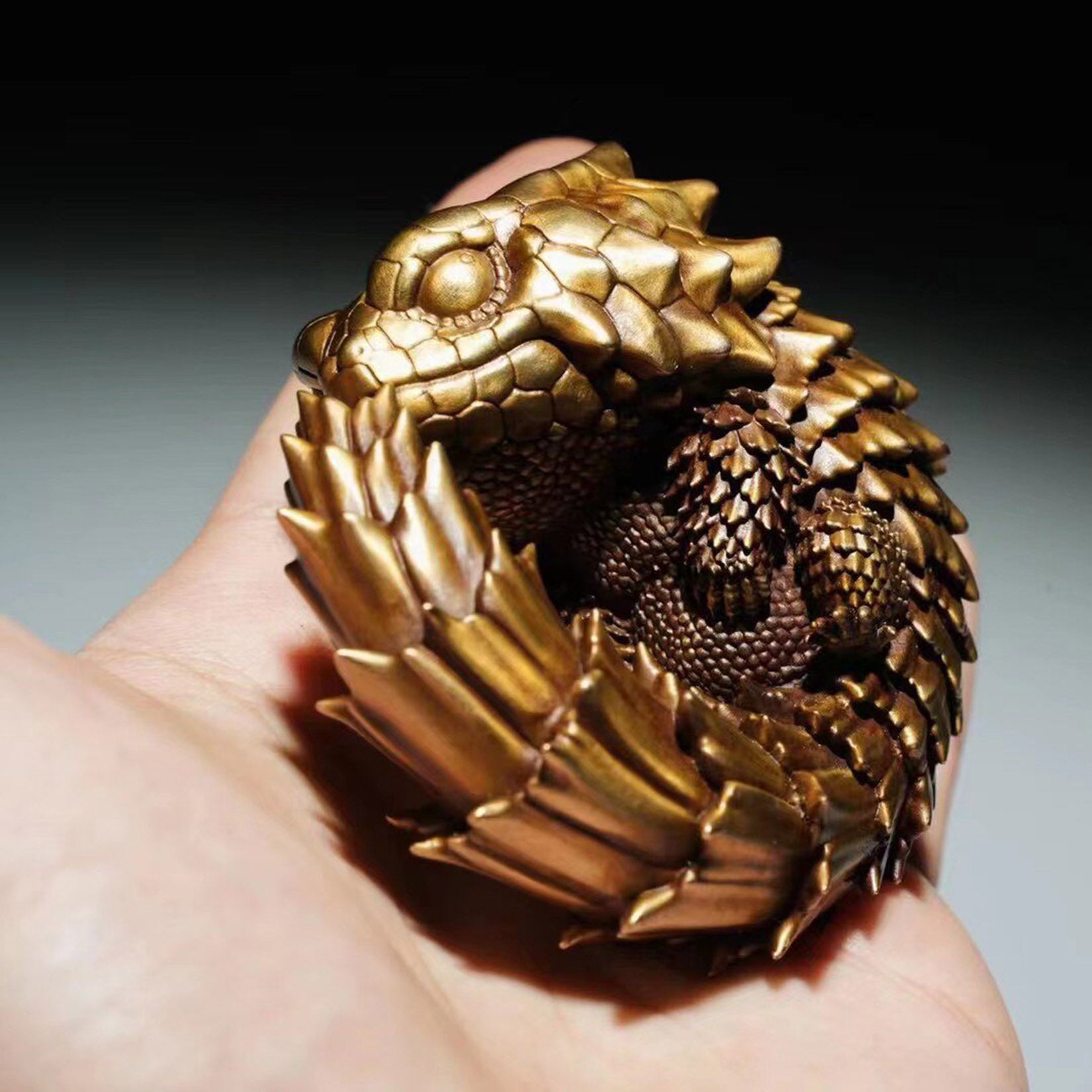 BOWUZHI Studio Bronze Armadillo Girdled Lizard Model