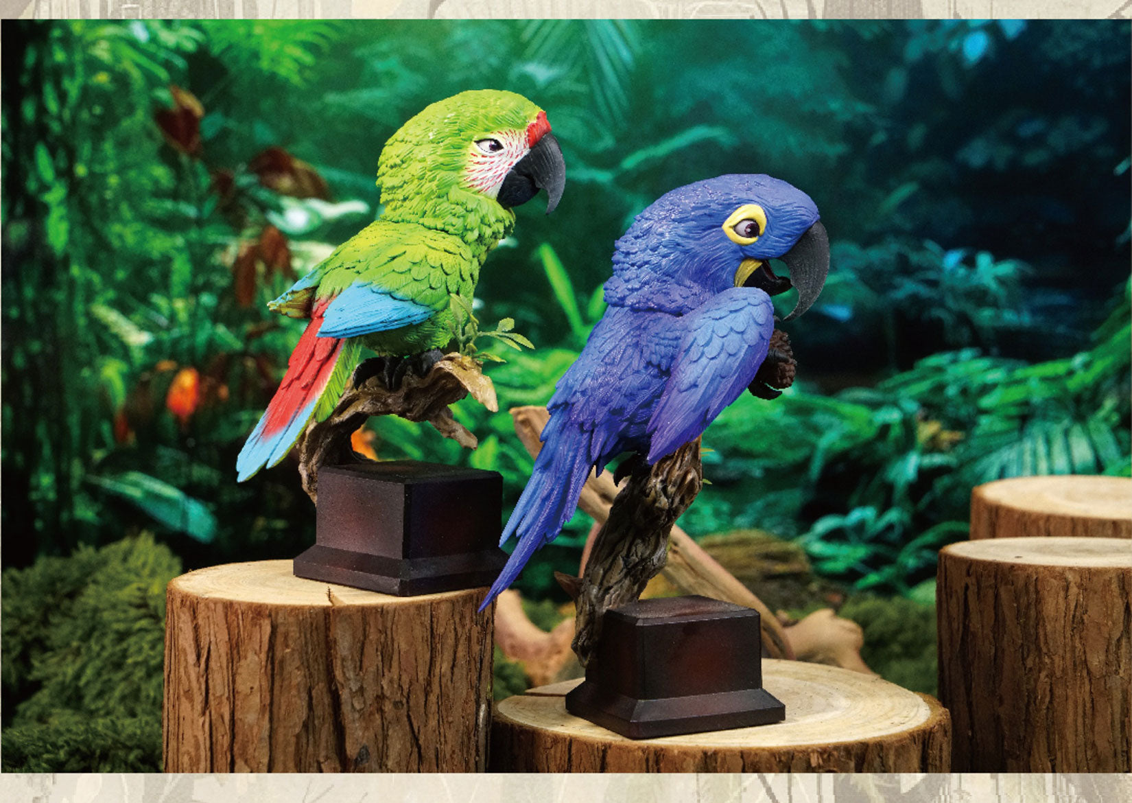 Great Green Macaw & Hyacinth Macaw Parrot Model
