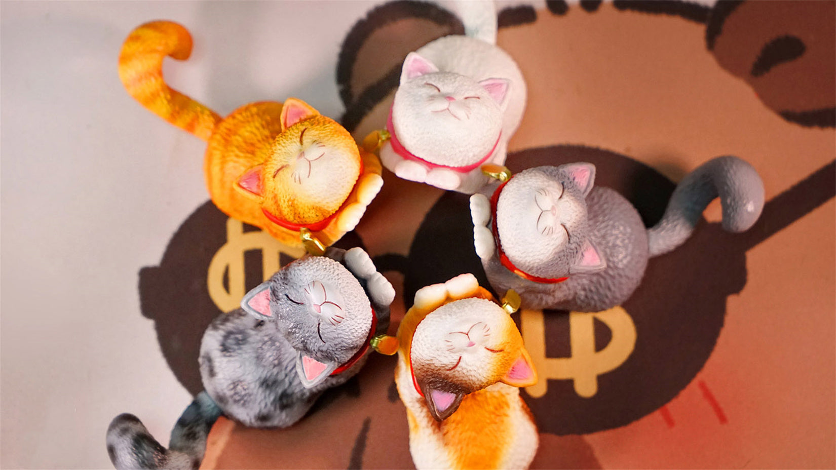 Flop-over Cat Model Resin Animal Figure