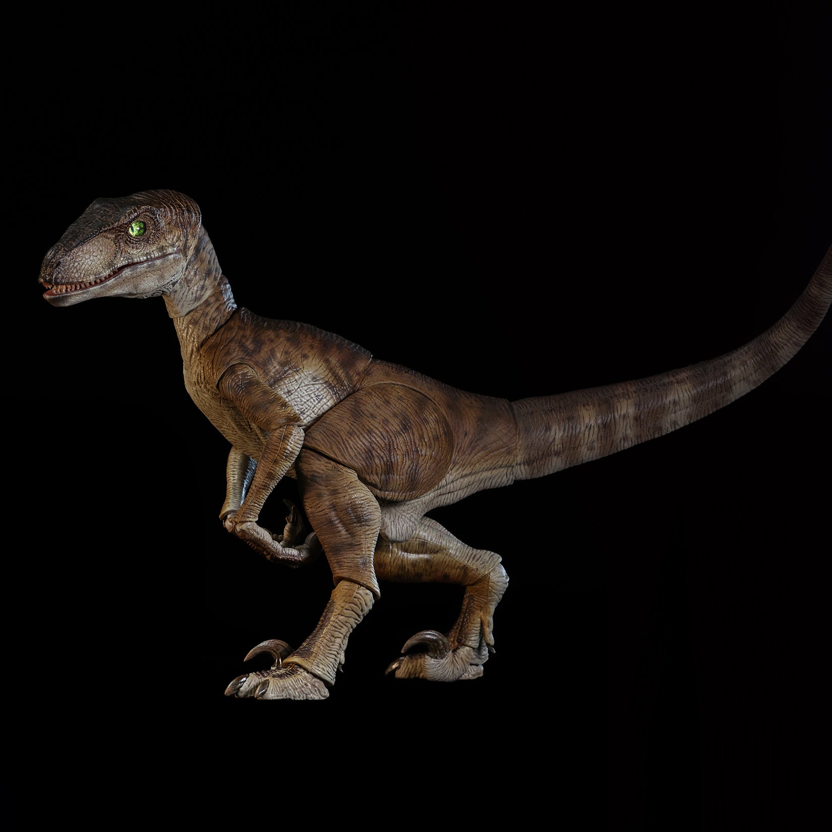 Nanmu Studio Smart Series Raptor 2.5+ Highly Articulated Dinosaur Action Figure