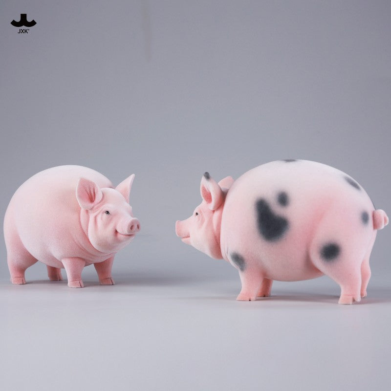 JXK Plump and Round Fat Pig Model